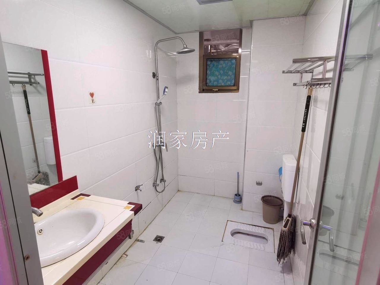 鸿泰冶金雅苑 3室2厅2卫 1600.0元/月 鸿泰冶金雅苑 3室2厅2卫 1600.0元/月室内图