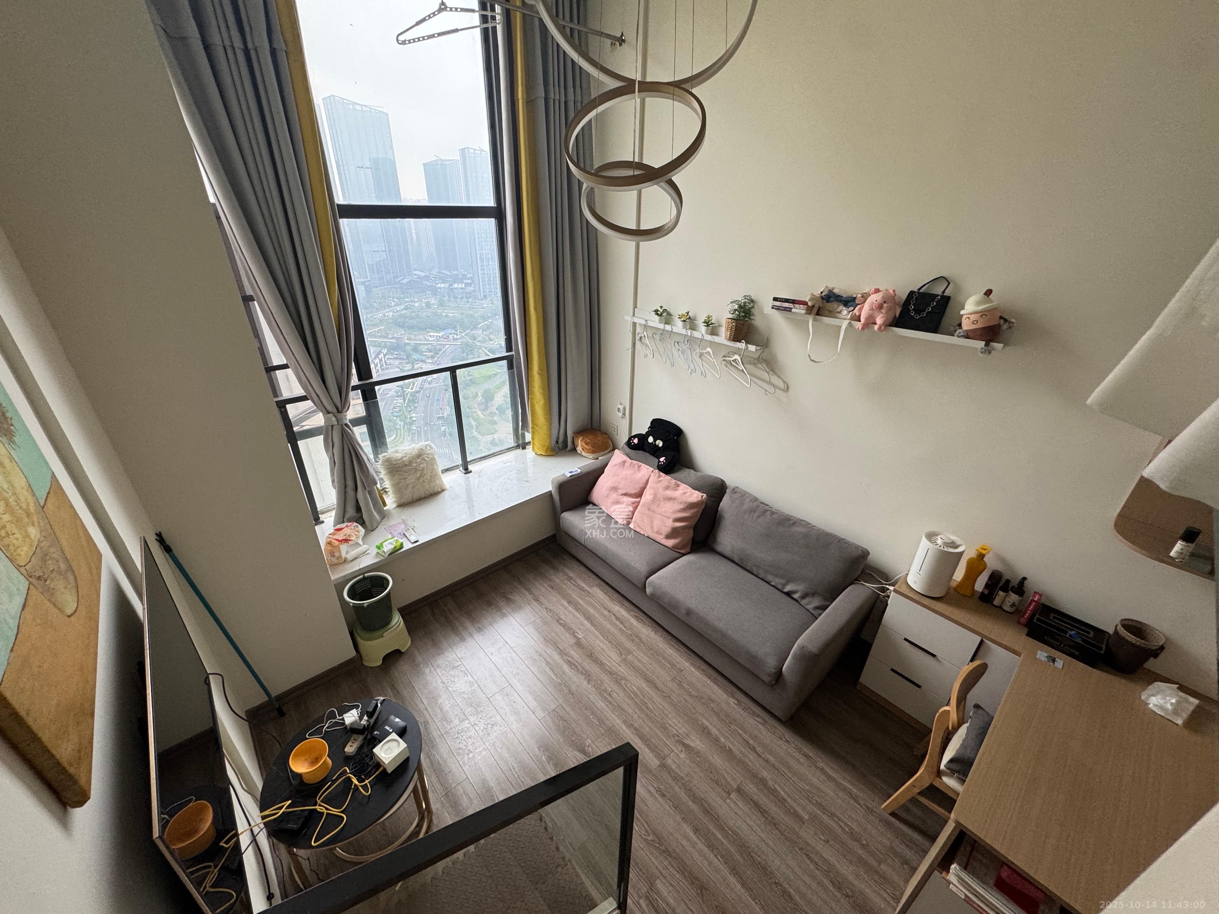 卓越浅水湾  1室1厅1卫    1700.0元/月 卓越浅水湾  1室1厅1卫    1700.0元/月室内图