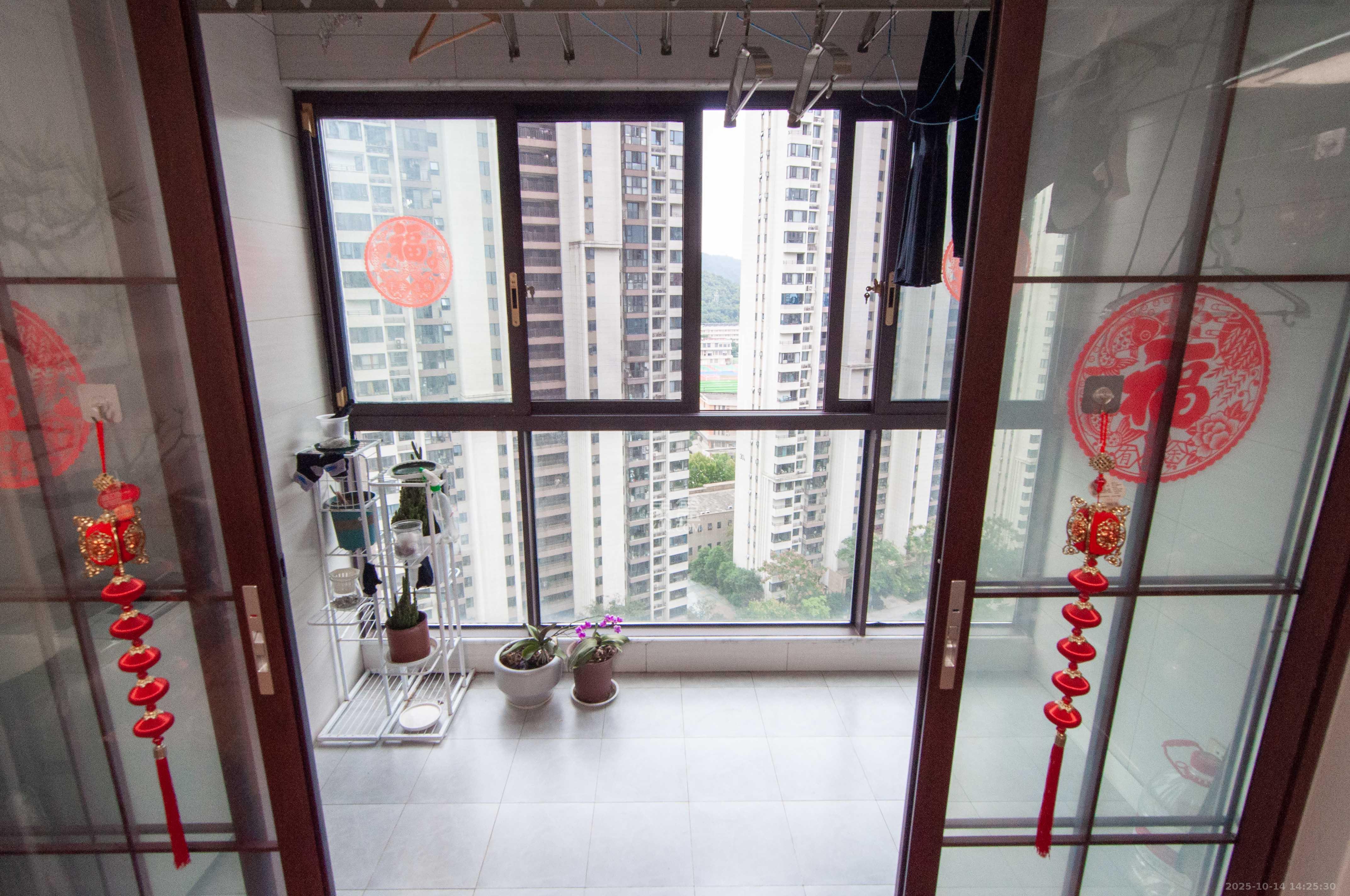 佳兆业云顶梅溪湖（佳兆业梅溪荟）  3室2厅1卫    105.0万其他