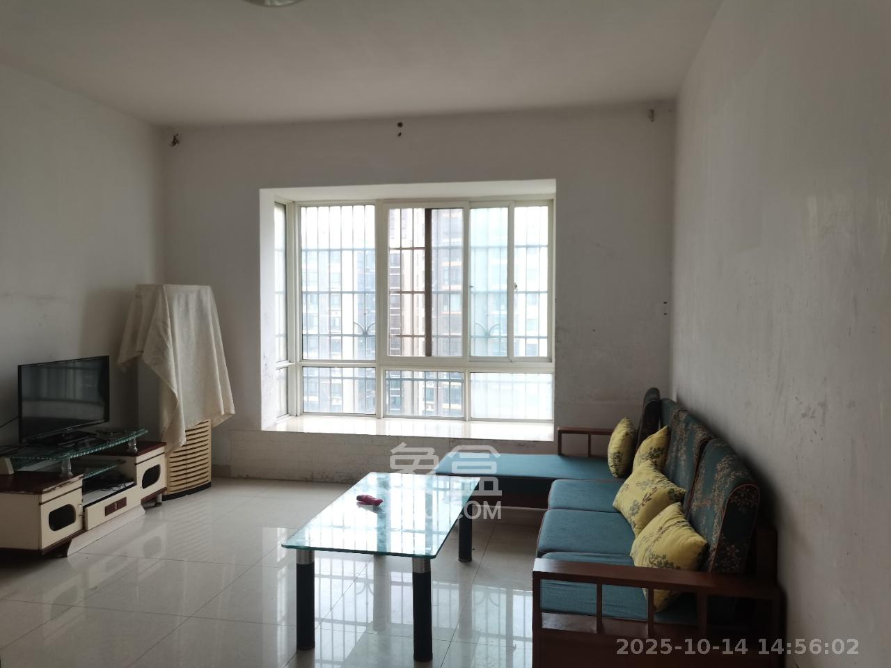 楚天世纪城东苑  3室2厅1卫    1500.0元/月