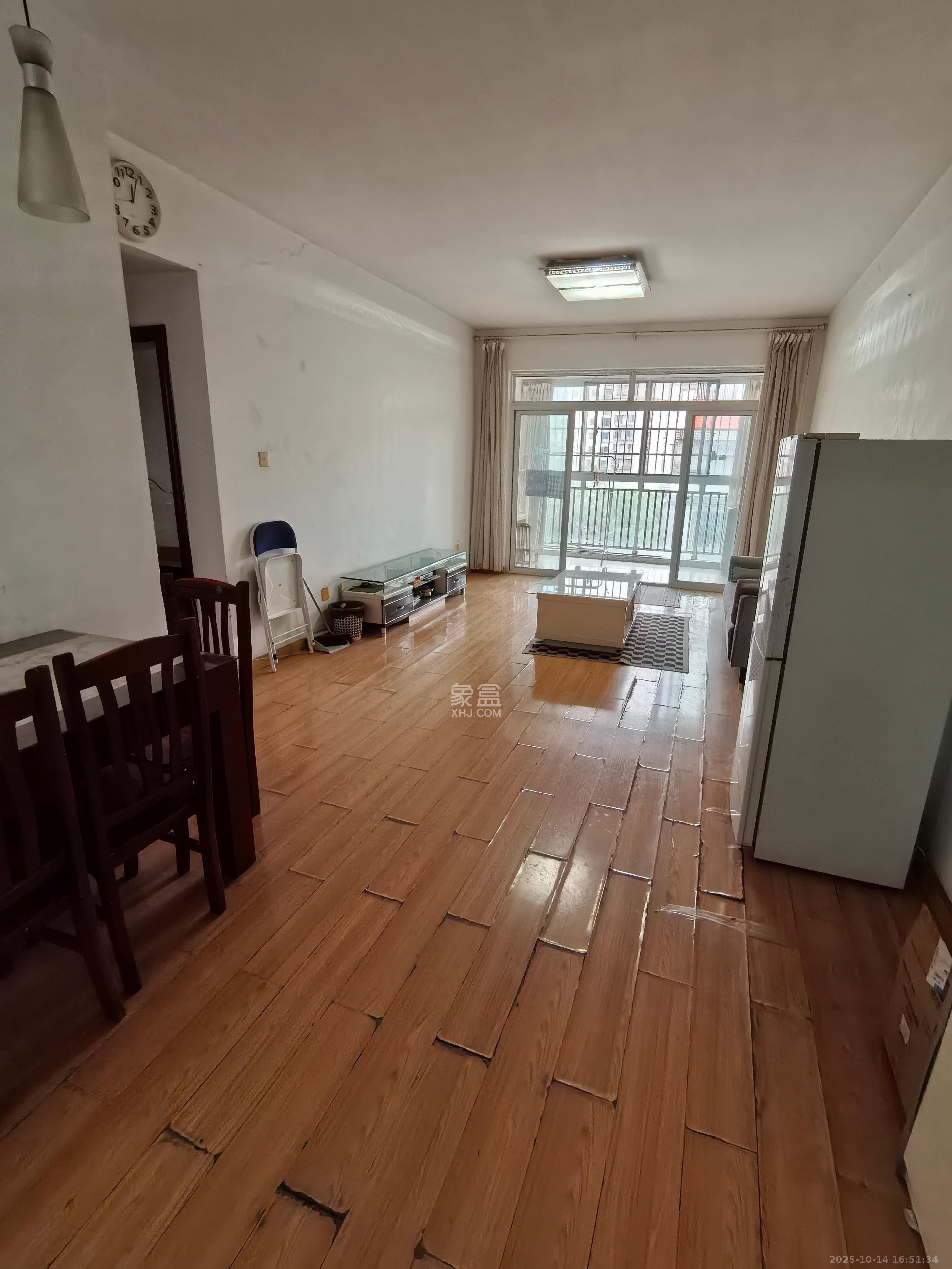 紫晶城 2室2厅1卫 1300.0元/月 紫晶城 2室2厅1卫 1300.0元/月室内图