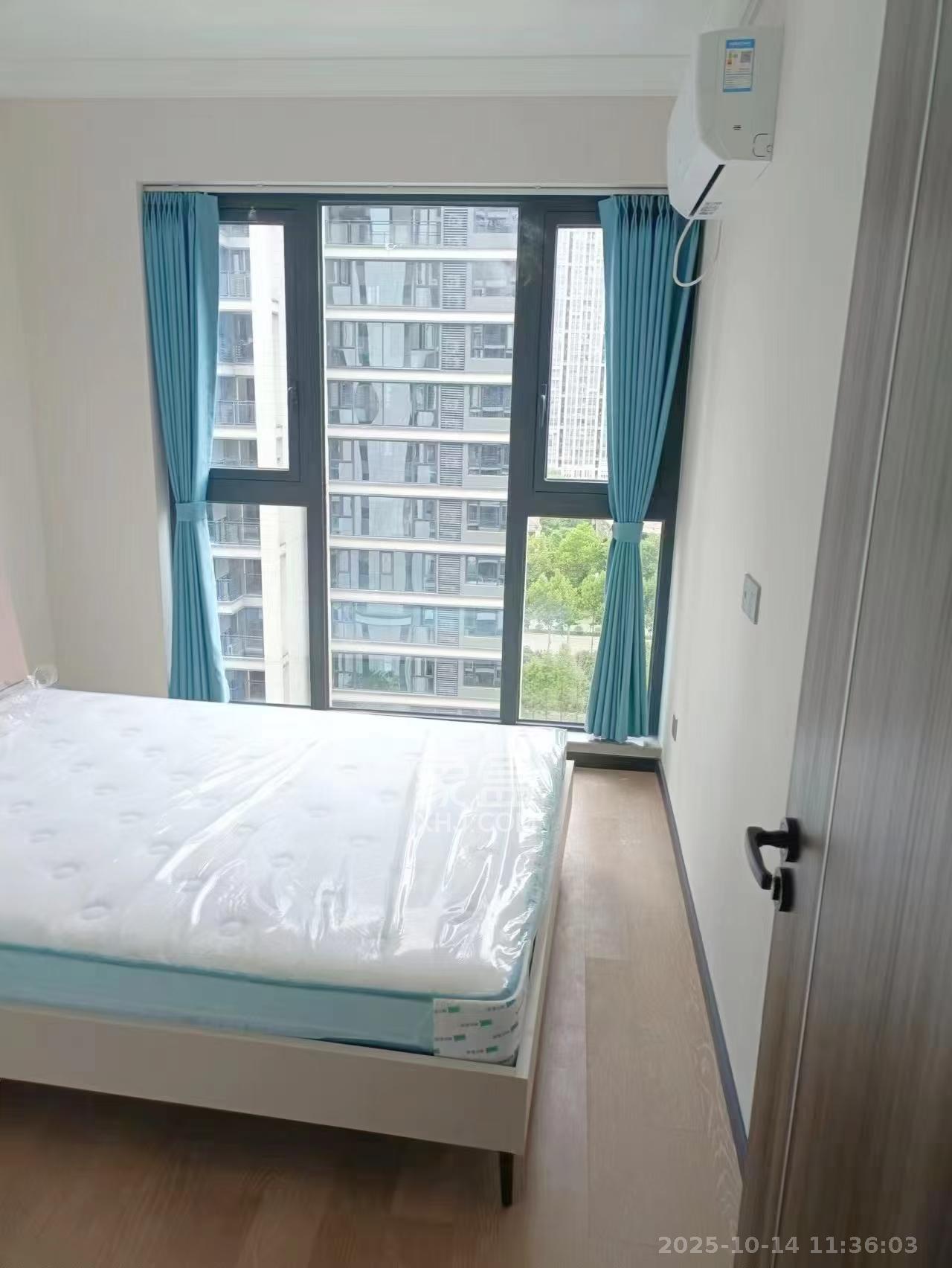 中海阅溪府  4室2厅2卫    4000.0元/月 中海阅溪府  4室2厅2卫    4000.0元/月室内图