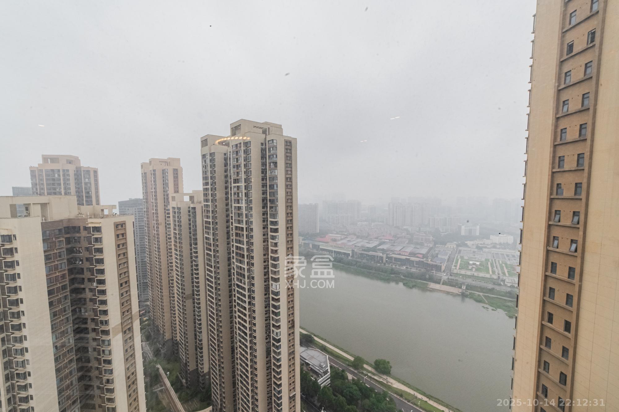 北辰三角洲C3区  5室2厅3卫    280.0万其他