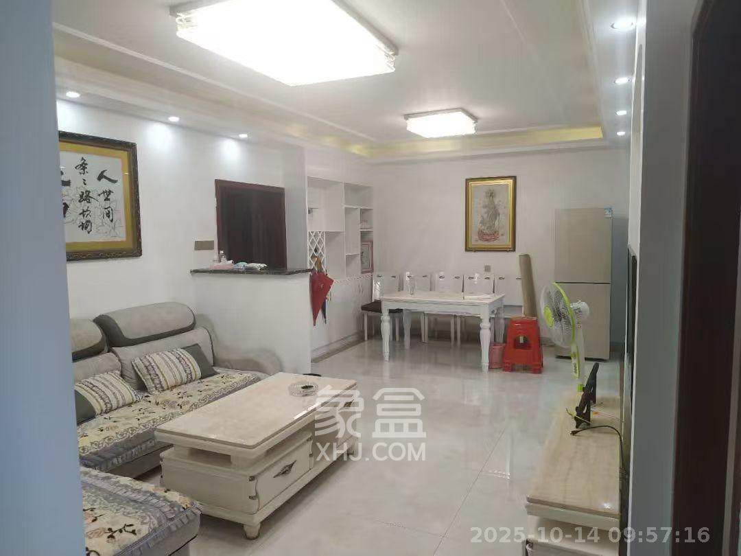 和庄  3室2厅1卫    2500.0元/月室内图