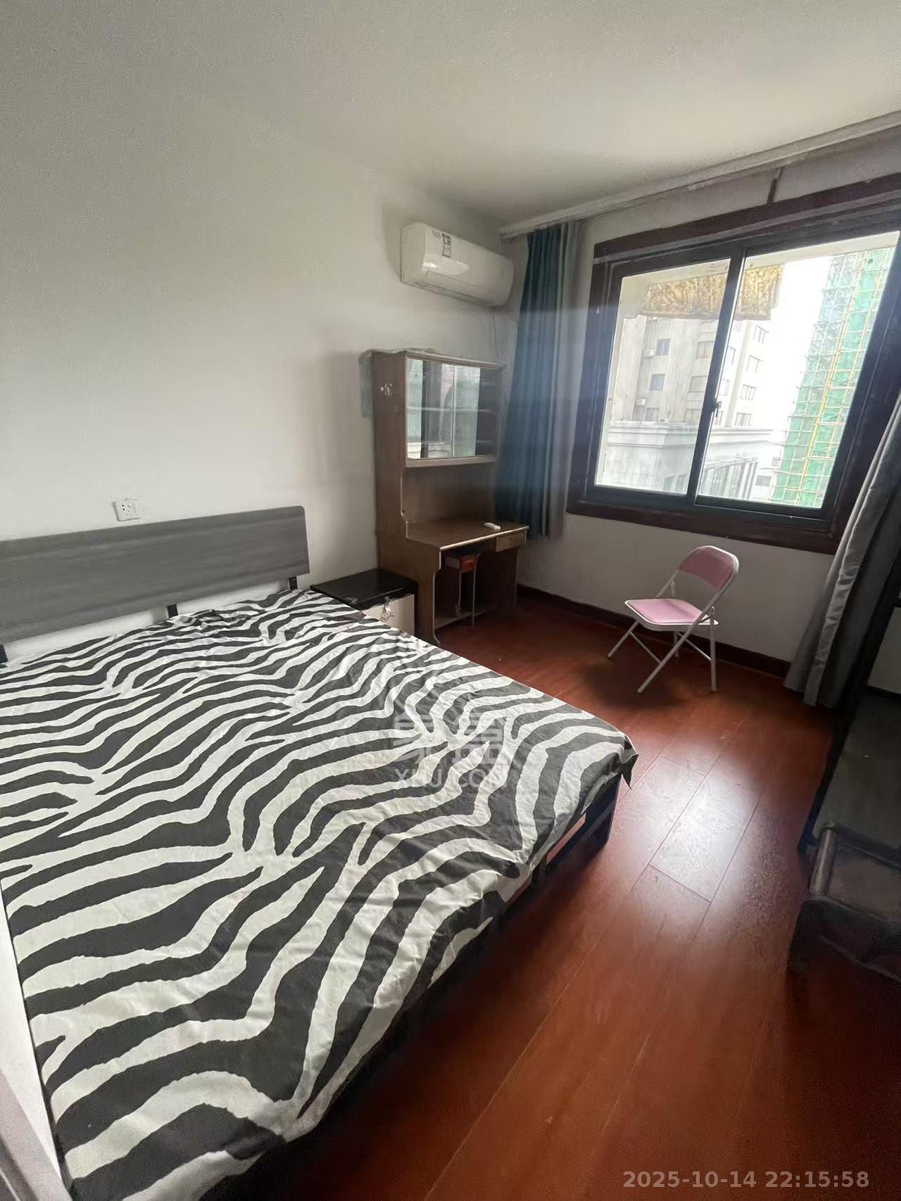 向韶村  2室1厅1卫    1800.0元/月 向韶村  2室1厅1卫    1800.0元/月室内图