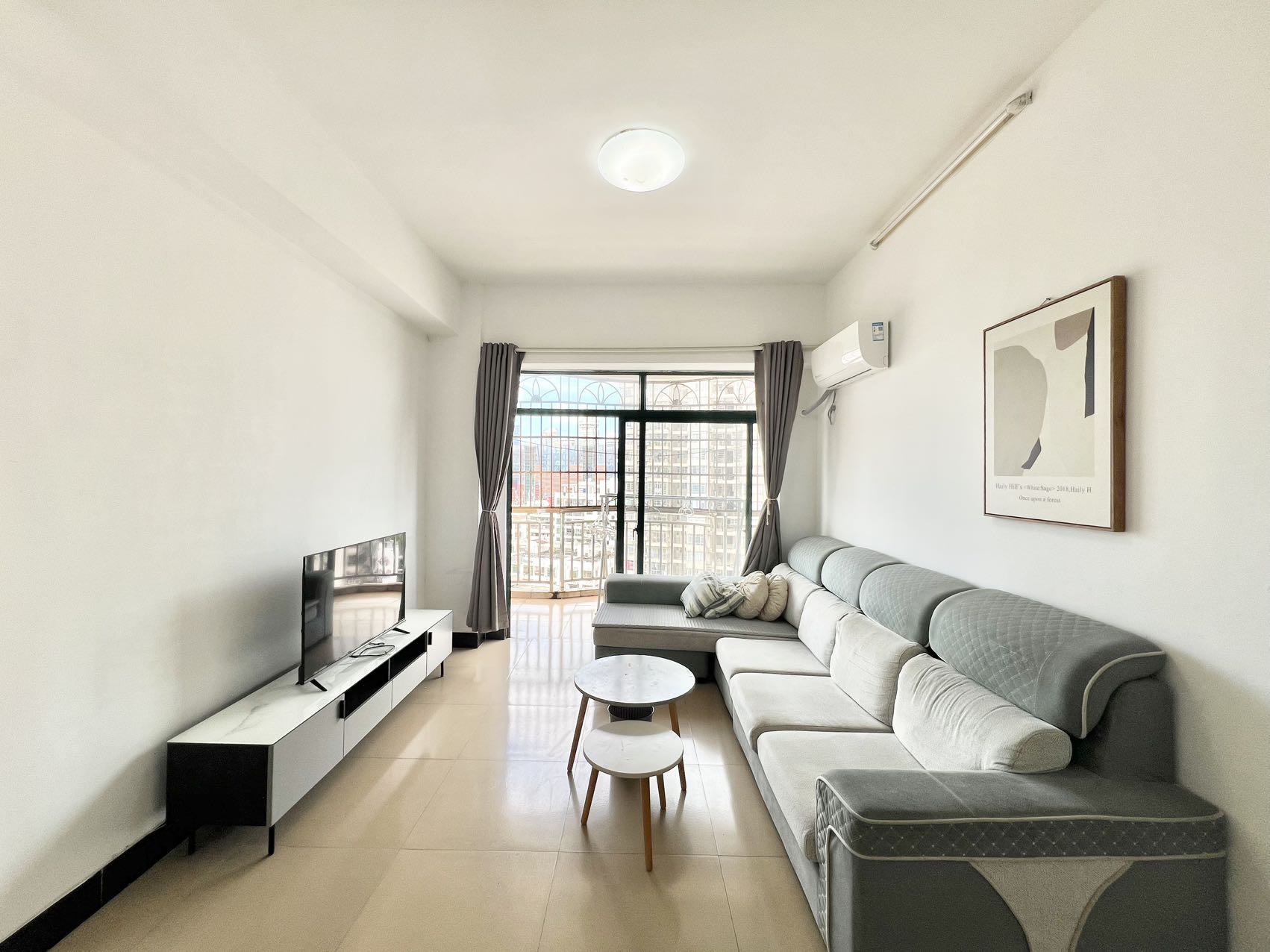 星华商厦 2室2厅1卫 2600.0元/月 星华商厦 2室2厅1卫 2600.0元/月室内图