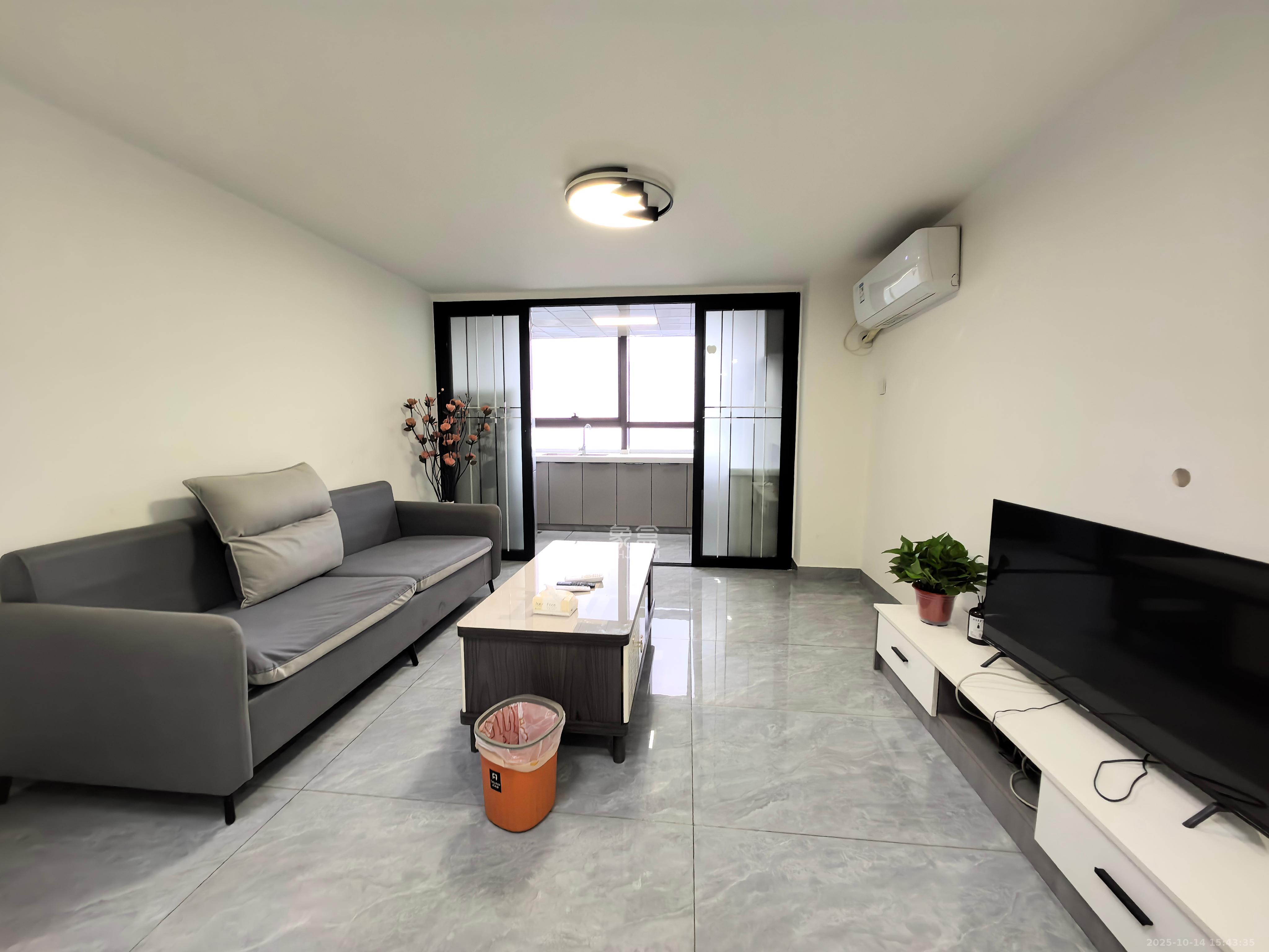 富兴悦府（富兴学府名邸)  2室1厅1卫    1600.0元/月