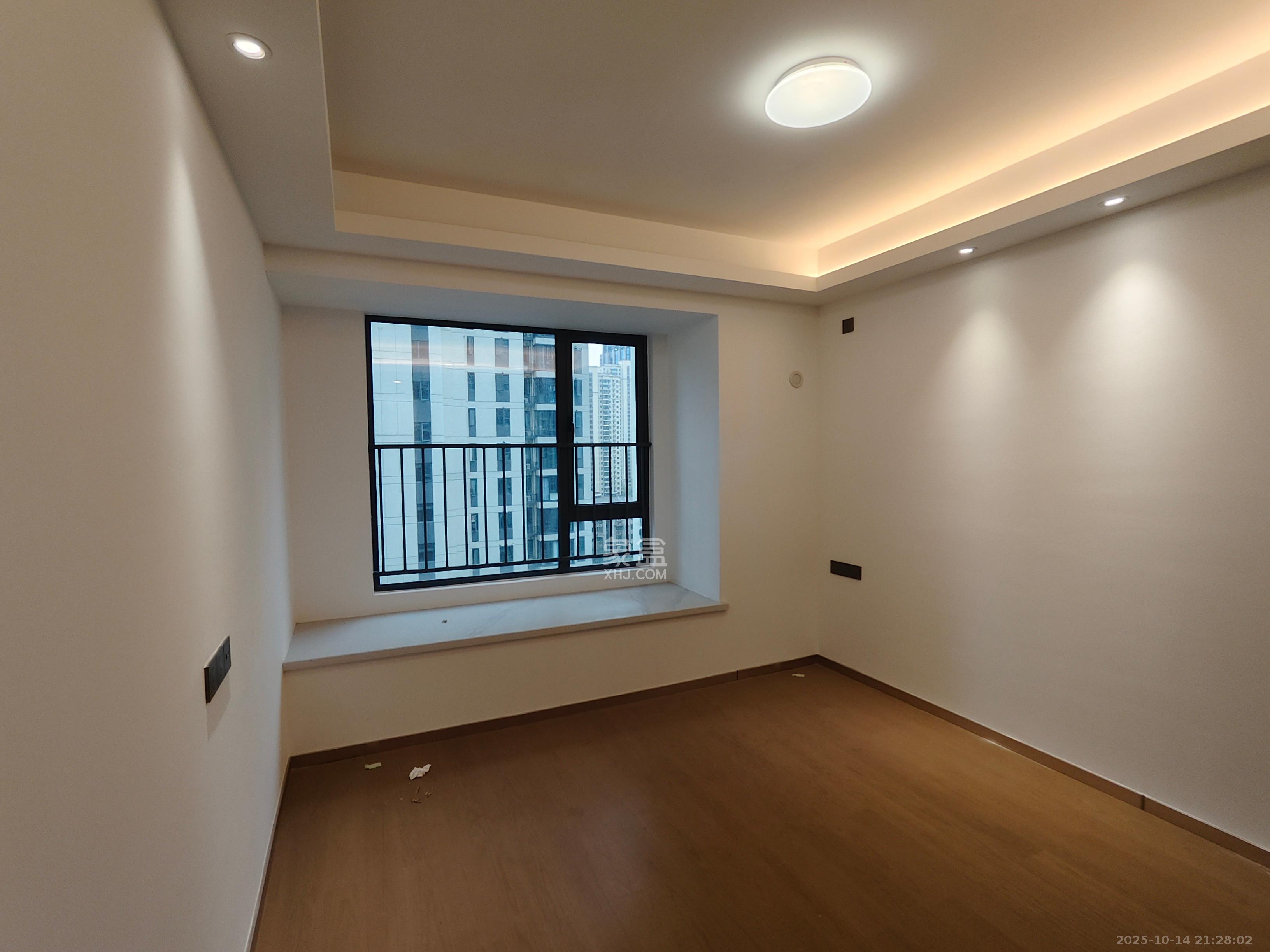 旭辉雨花郡  1室0厅0卫    4500.0元/月室内图