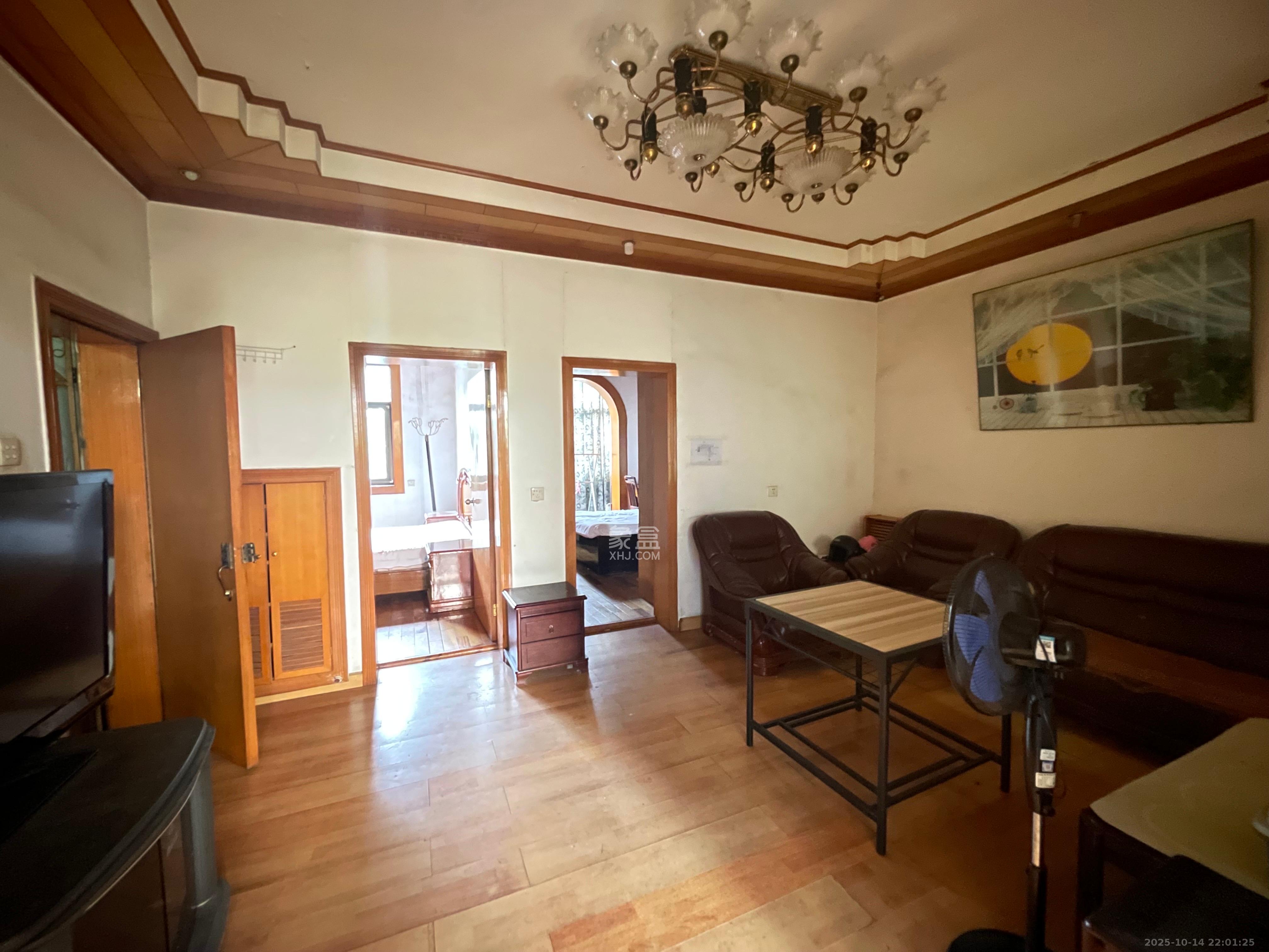 中建五局信和苑二区  2室1厅1卫    1100.0元/月室内图