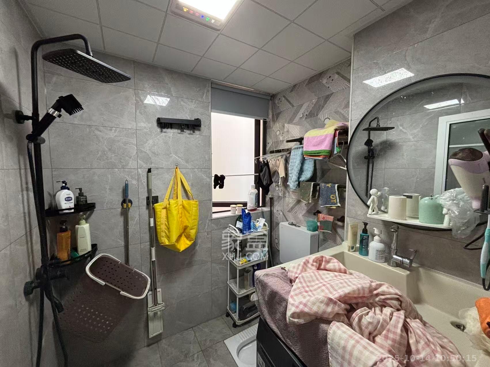 青竹湖曦园  3室0厅0卫    2500.0元/月 青竹湖曦园  3室0厅0卫    2500.0元/月室内图