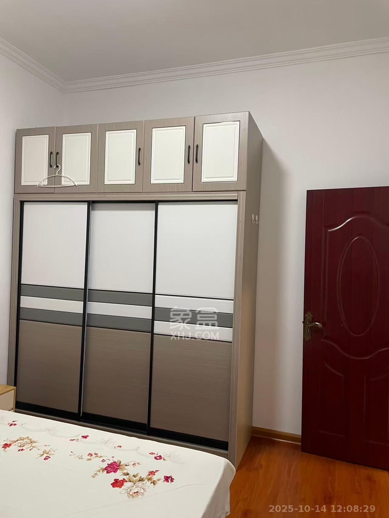 七里庙散盘  2室1厅1卫    2000.0元/月 七里庙散盘  2室1厅1卫    2000.0元/月室内图