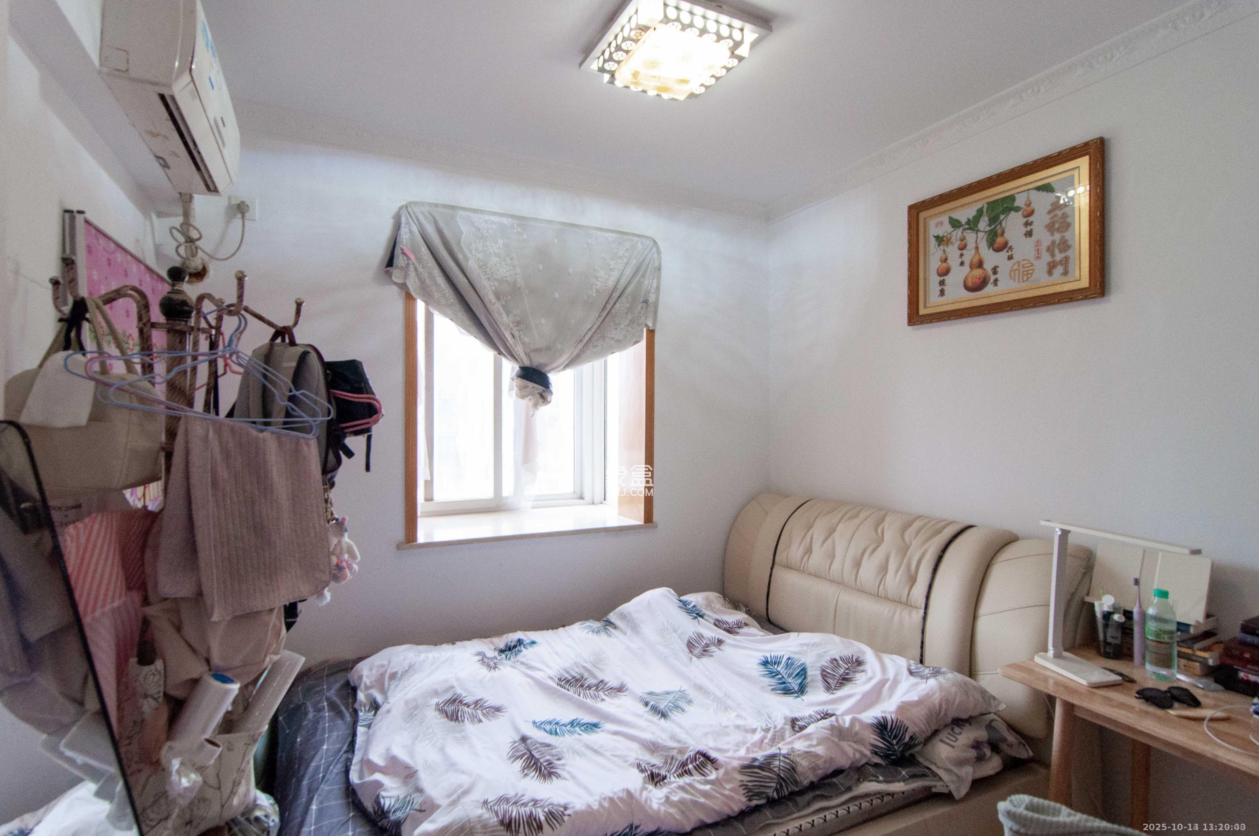 龙王港社区  3室2厅1卫    2300.0元/月室内图