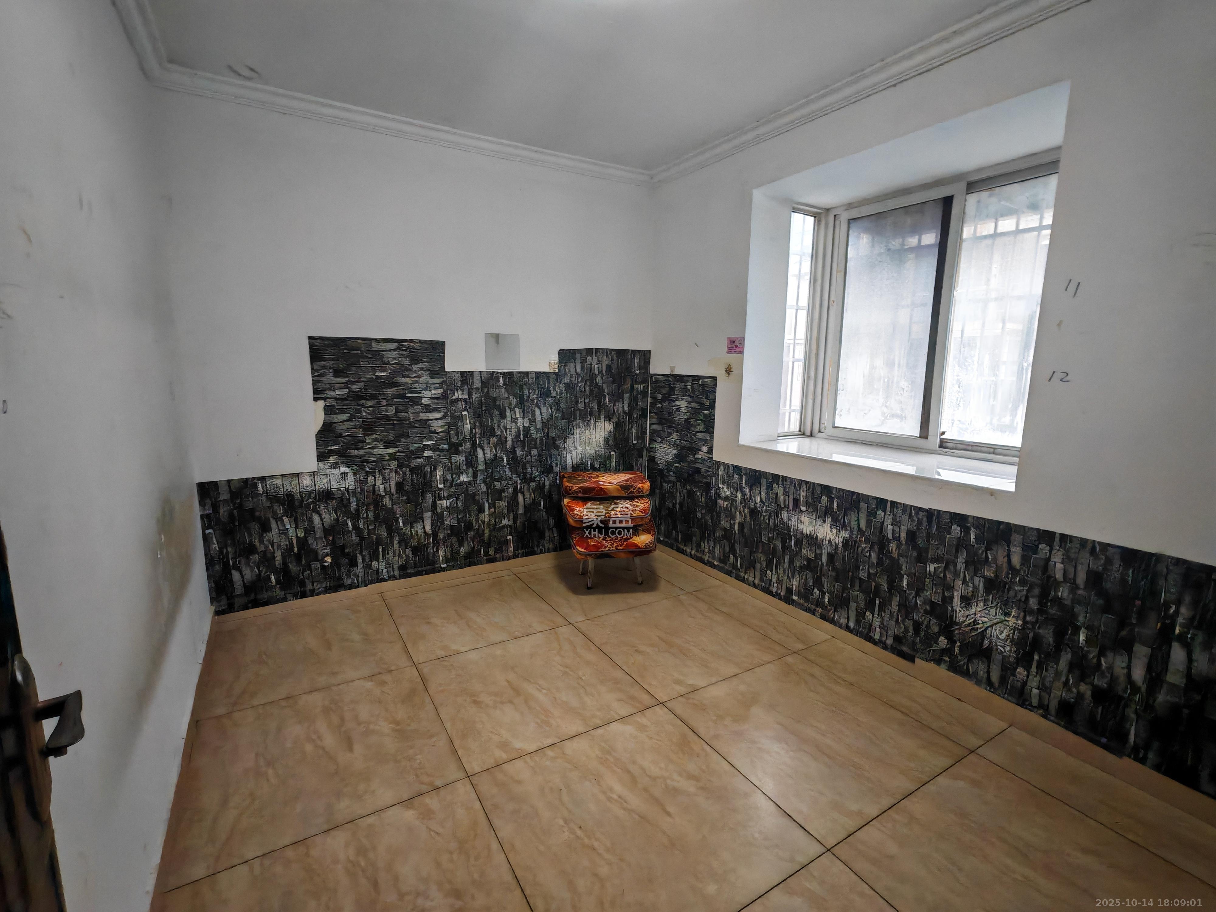 桔洲新苑（桔洲印象）  3室2厅1卫    1700.0元/月室内图