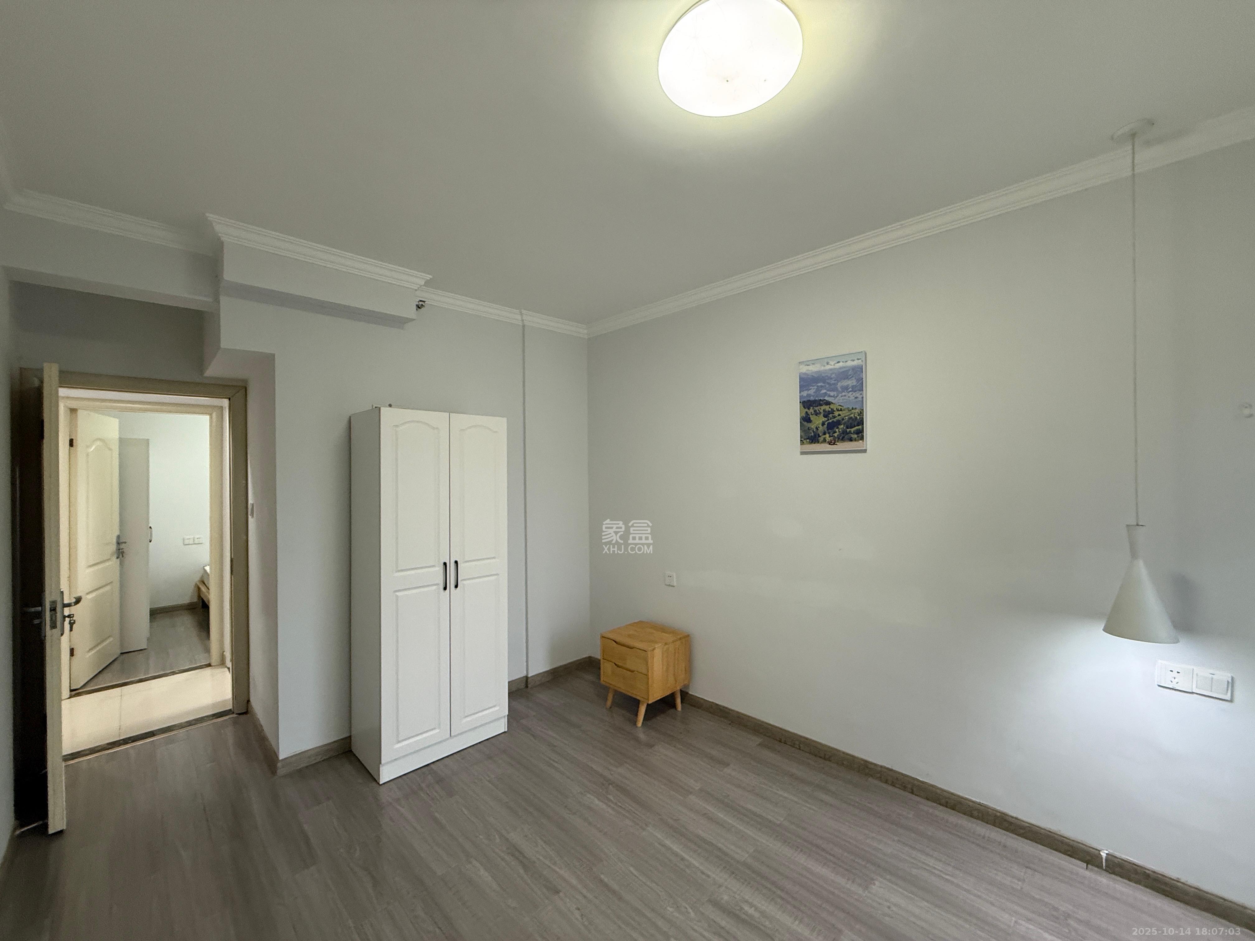 北辰三角洲C3区  3室1厅1卫    3580.0元/月室内图