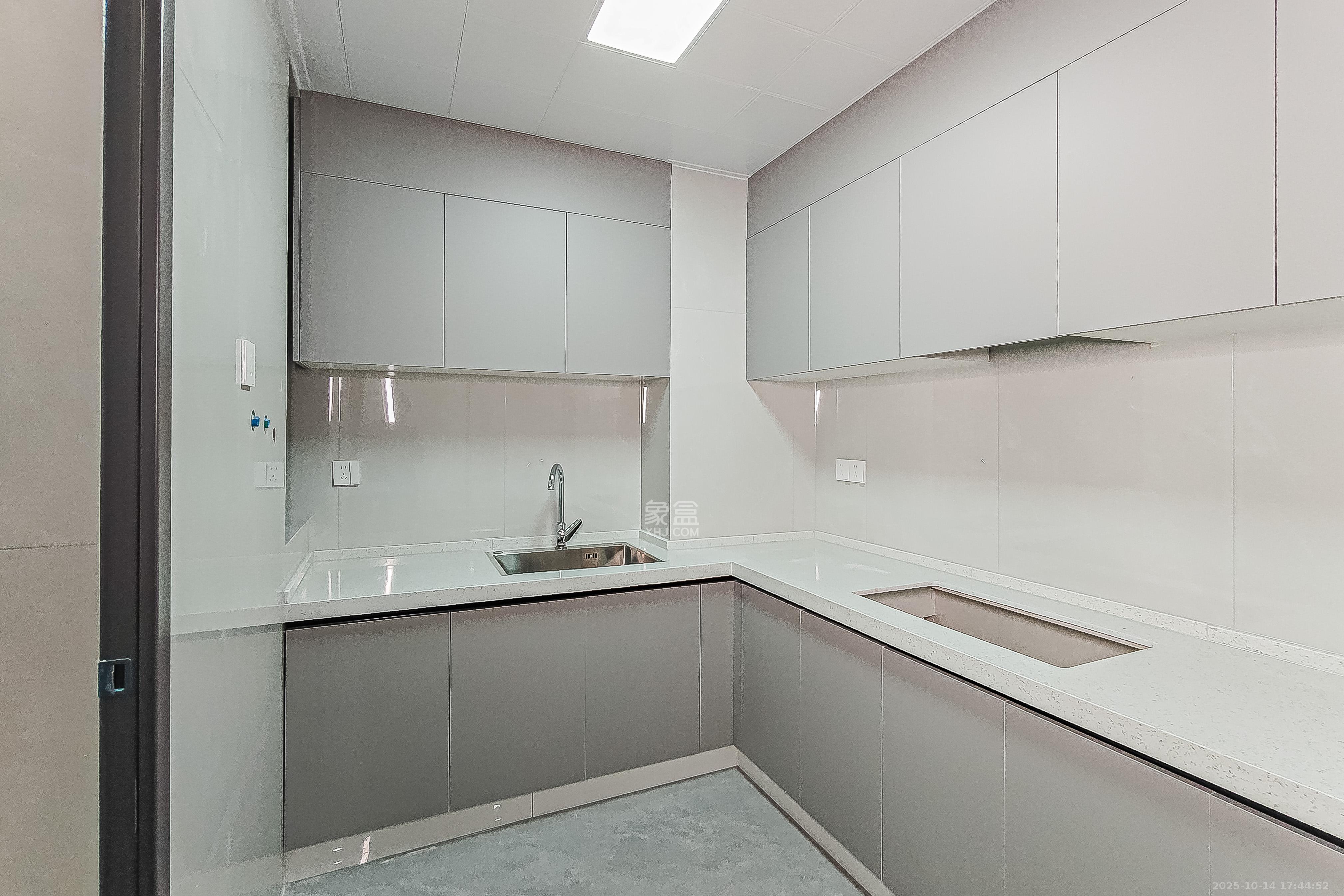 永宏佳园 3室2厅1卫 103.0万 永宏佳园 3室2厅1卫 103.0万厨房