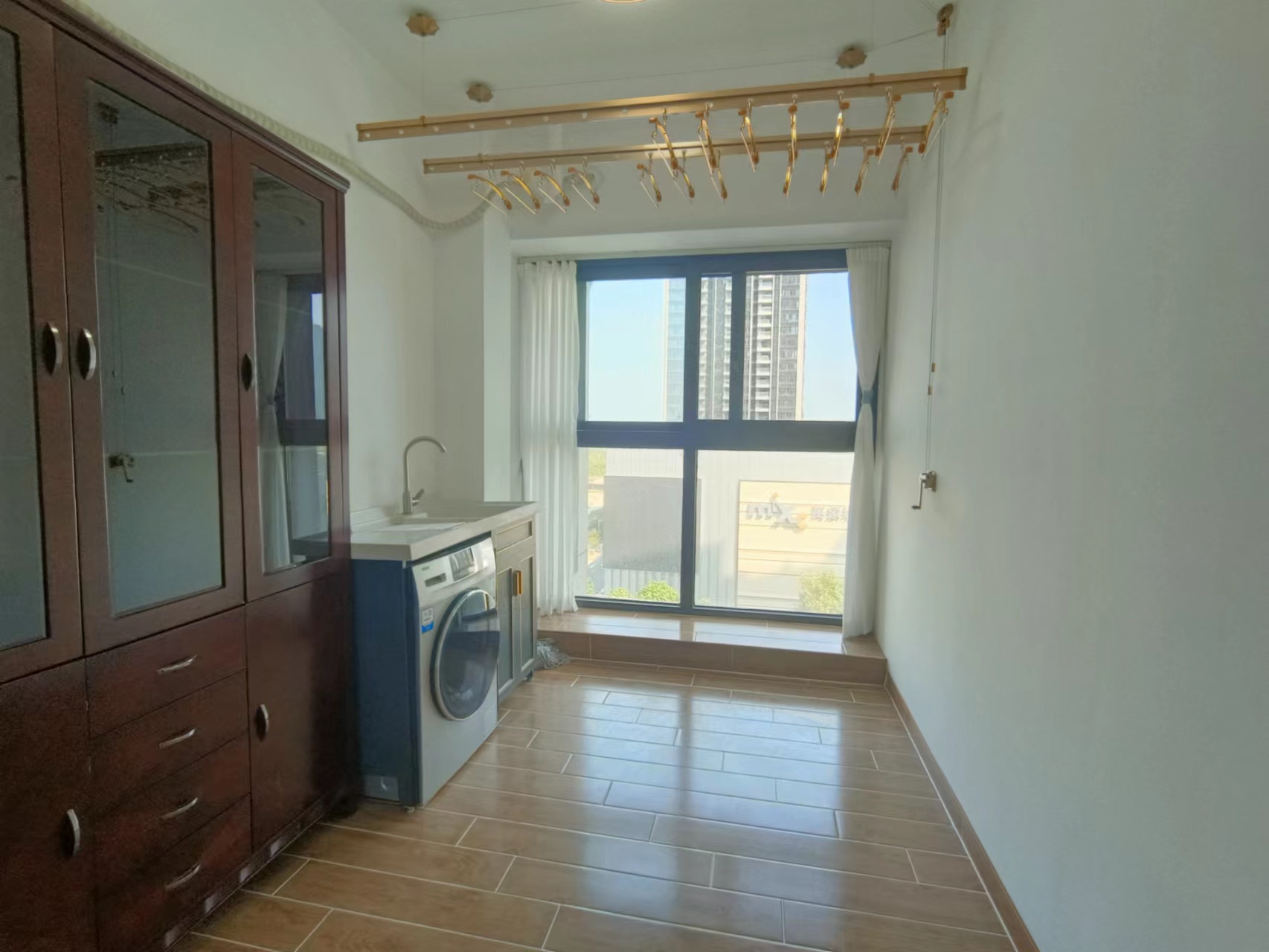 华润中心 2室1厅1卫 4000.0元/月 华润中心 2室1厅1卫 4000.0元/月室内图