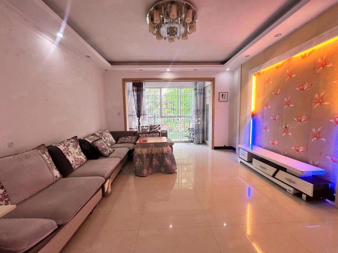 鸿泰冶金雅苑 3室2厅2卫 1600.0元/月 鸿泰冶金雅苑 3室2厅2卫 1600.0元/月室内图