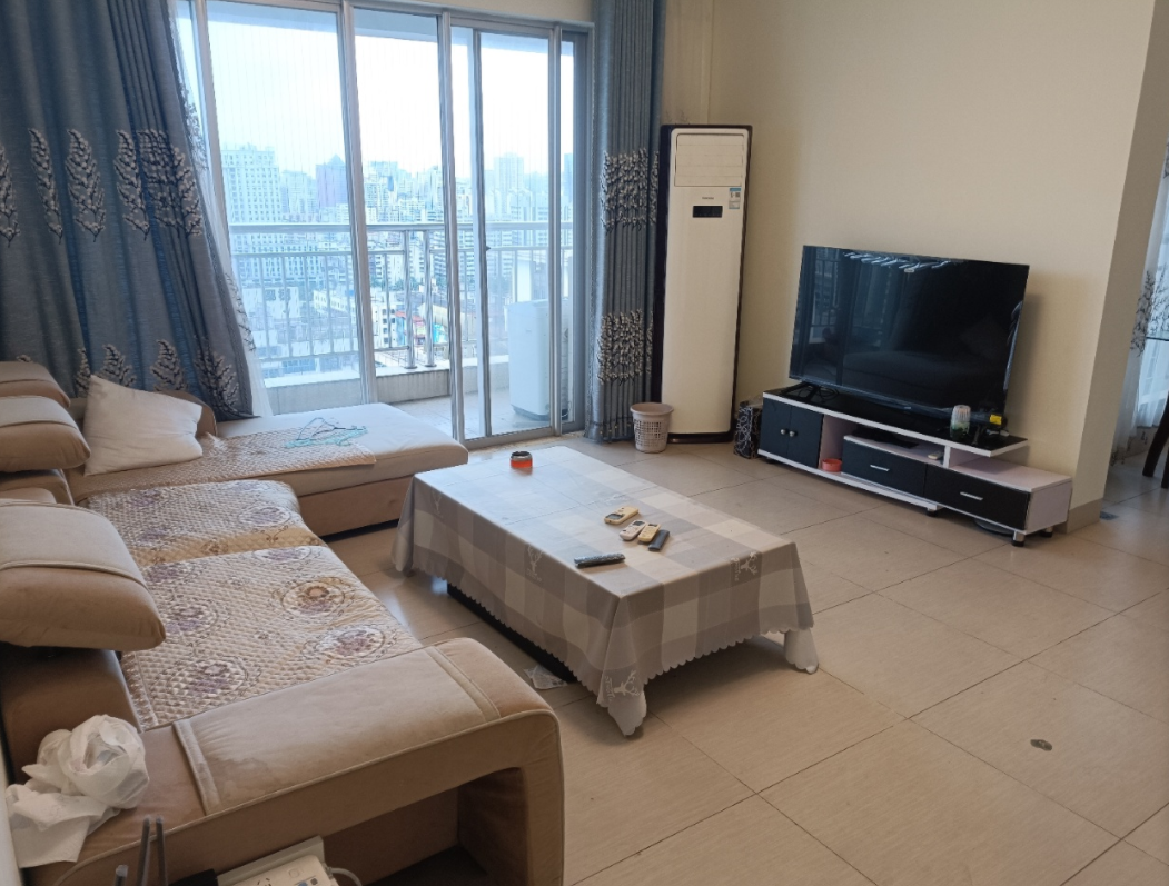 利亨花园  3室2厅1卫    2800.0元/月 利亨花园  3室2厅1卫    2800.0元/月