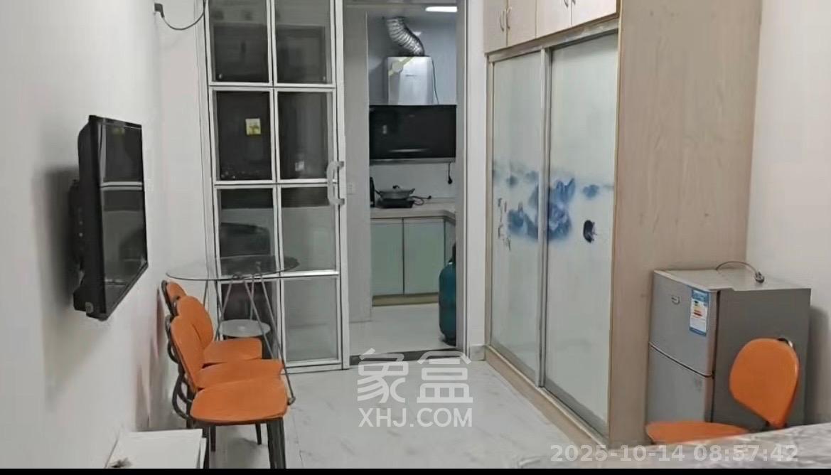 保利麓谷林语I区  1室1厅1卫    1200.0元/月