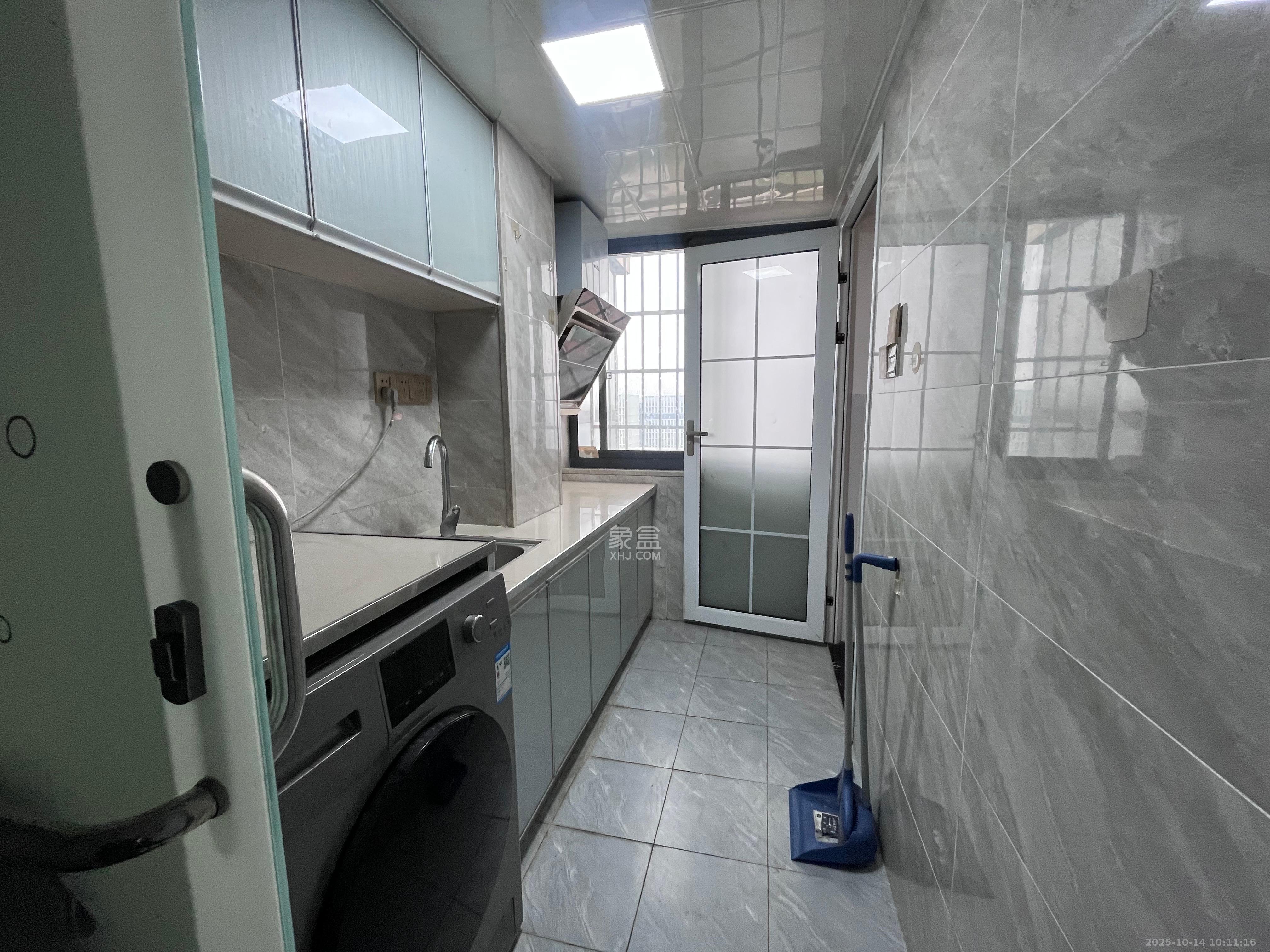 和康园小区  1室0厅1卫    850.0元/月室内图