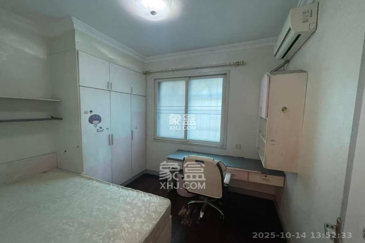 左家塘建材宿舍 3室2厅2卫 2100.0元/月 左家塘建材宿舍 3室2厅2卫 2100.0元/月室内图