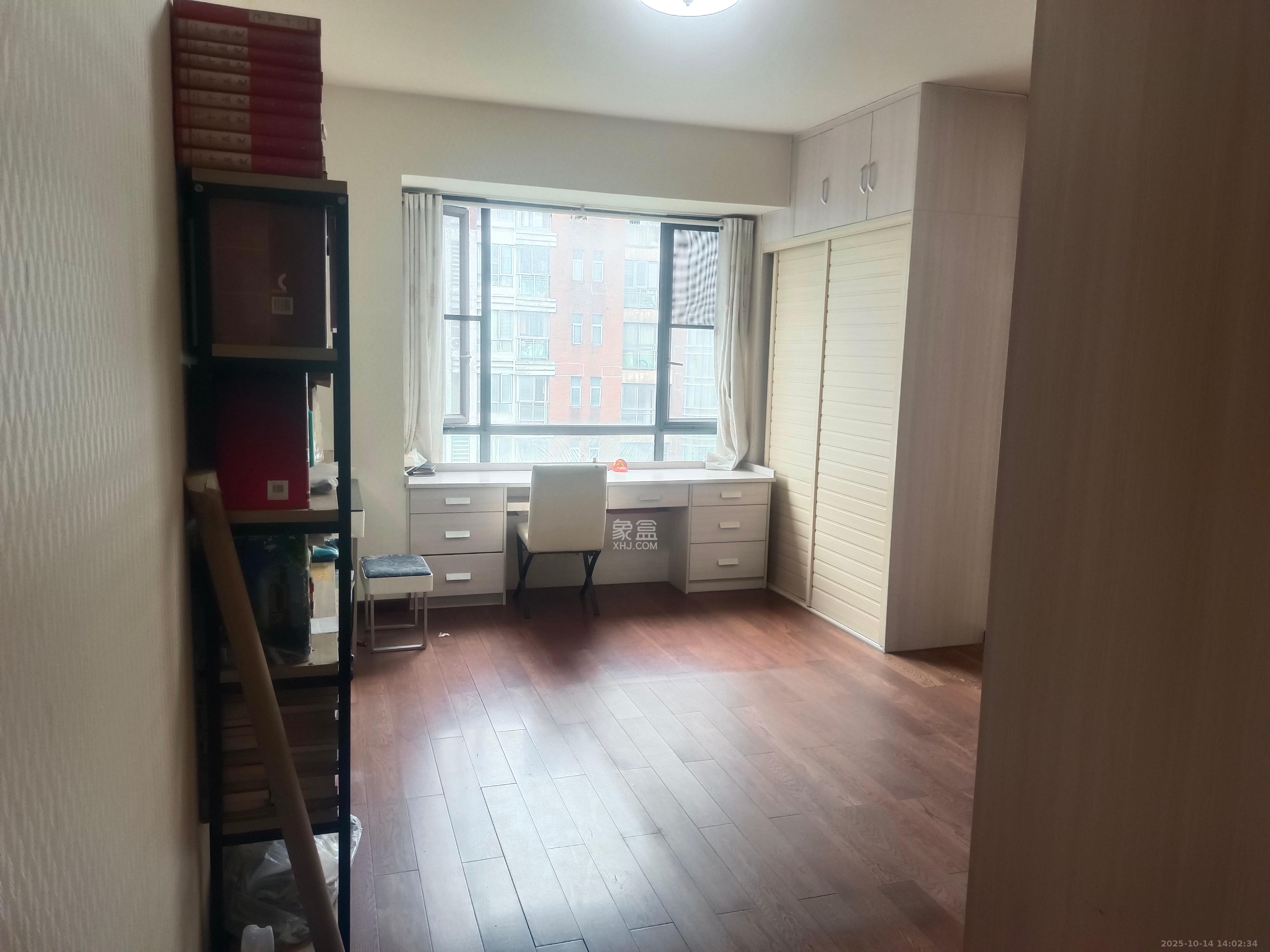 奥林匹克花园  3室1厅1卫    2800.0元/月室内图