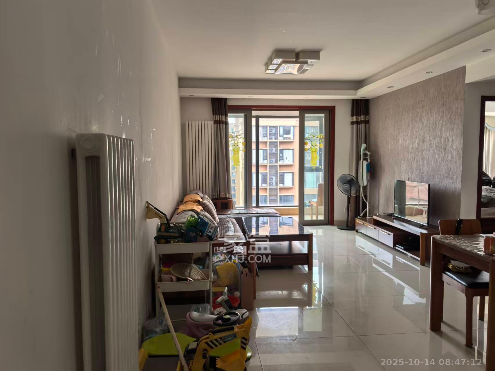 怡海星城  2室2厅1卫    2000.0元/月室内图