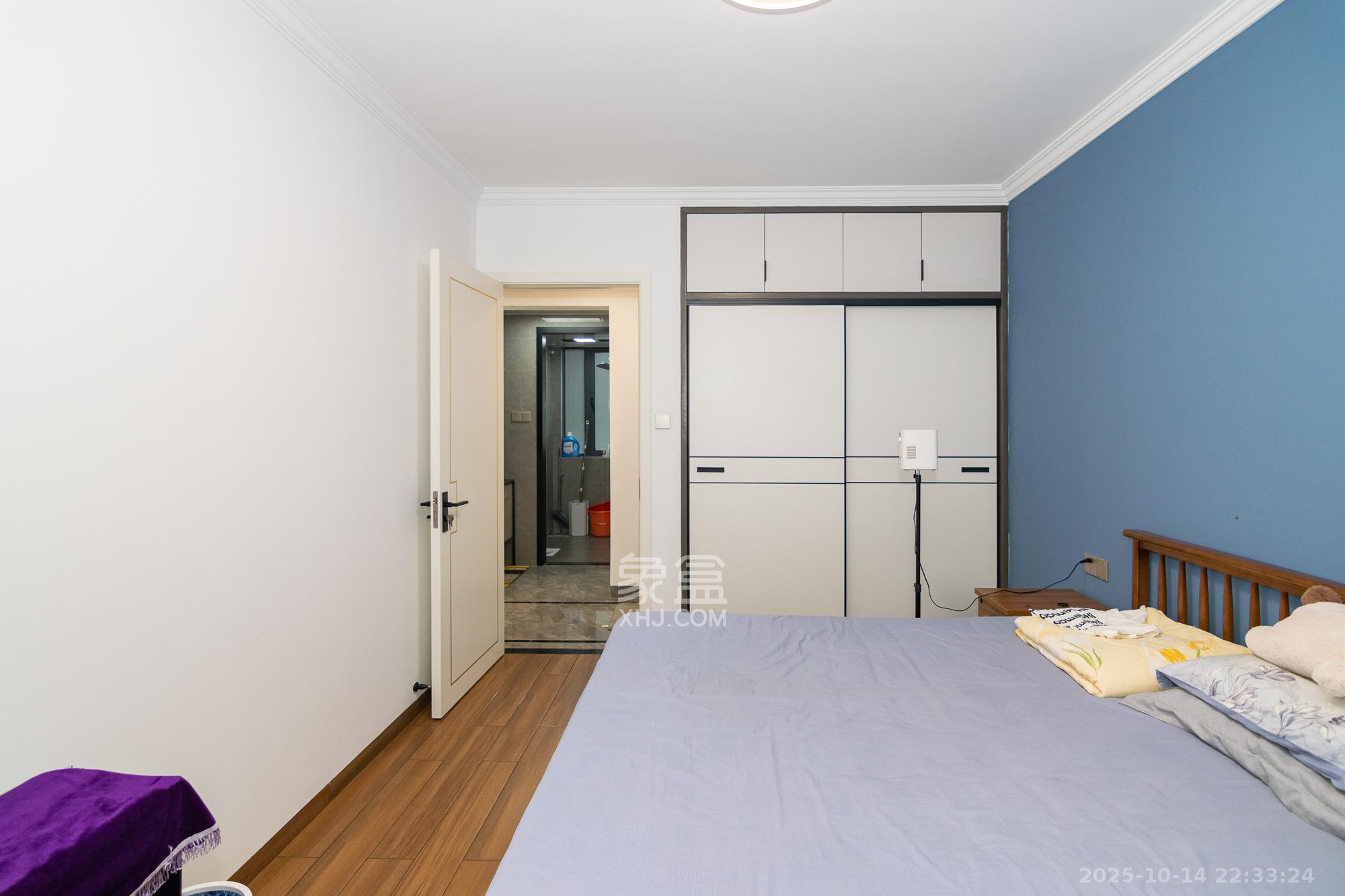 澳海月亮湾 3室2厅1卫 82.0万 澳海月亮湾 3室2厅1卫 82.0万卧室