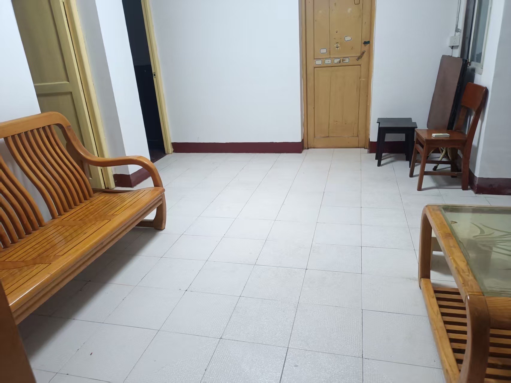 红花坡社区  2室1厅1卫    1080.0元/月户型图