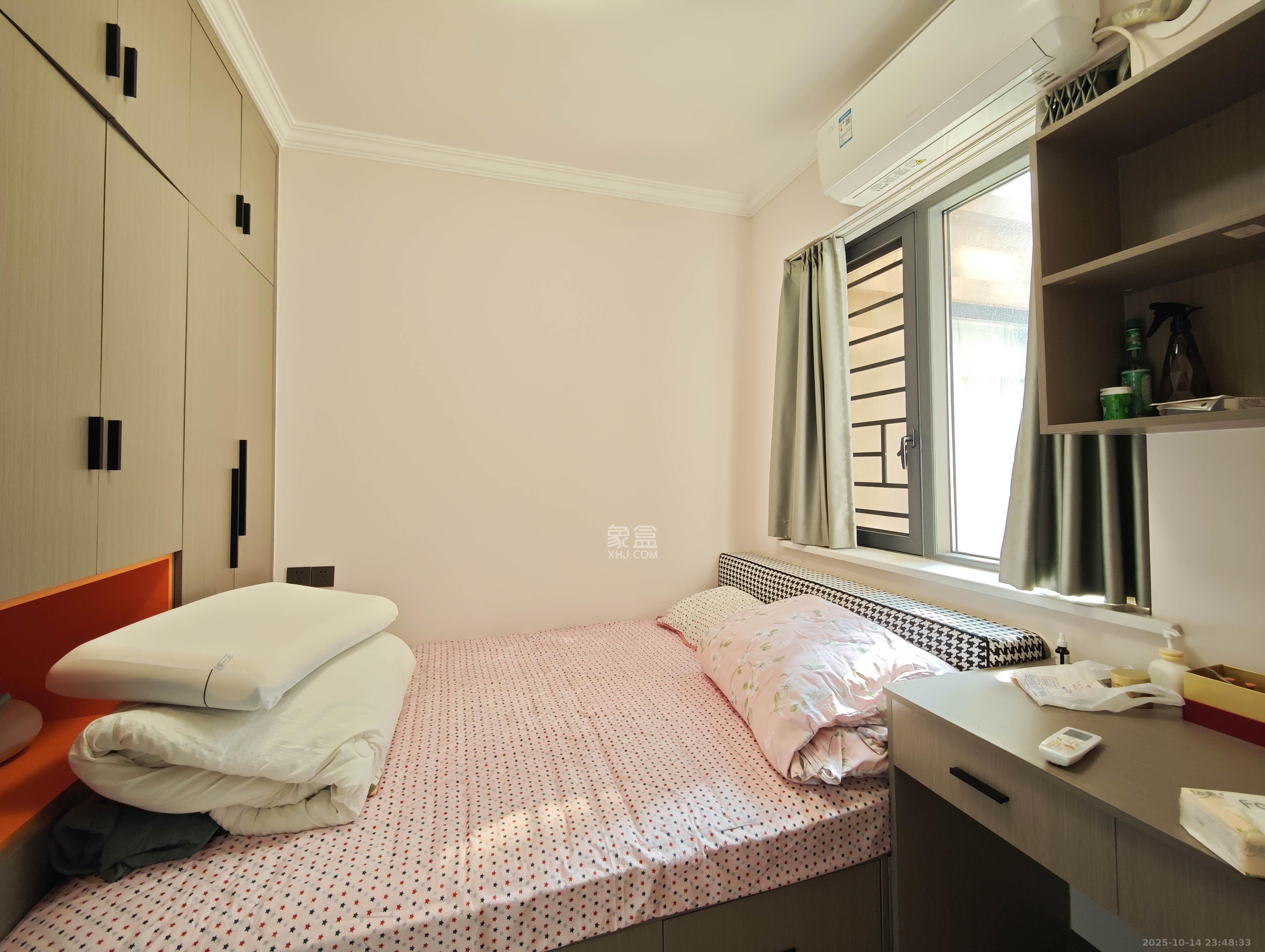 中建嘉和城  1室2厅2卫    110.0万卧室