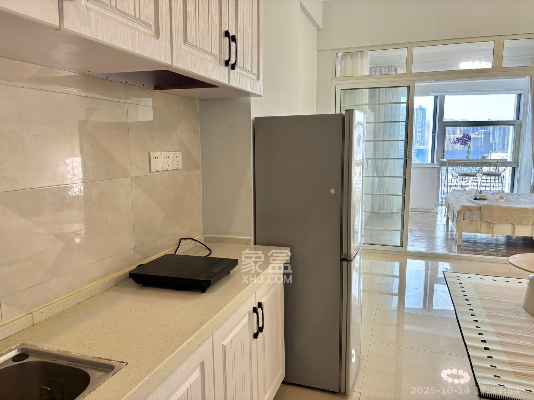 宇成开福广场  1室1厅1卫    2200.0元/月 宇成开福广场  1室1厅1卫    2200.0元/月室内图