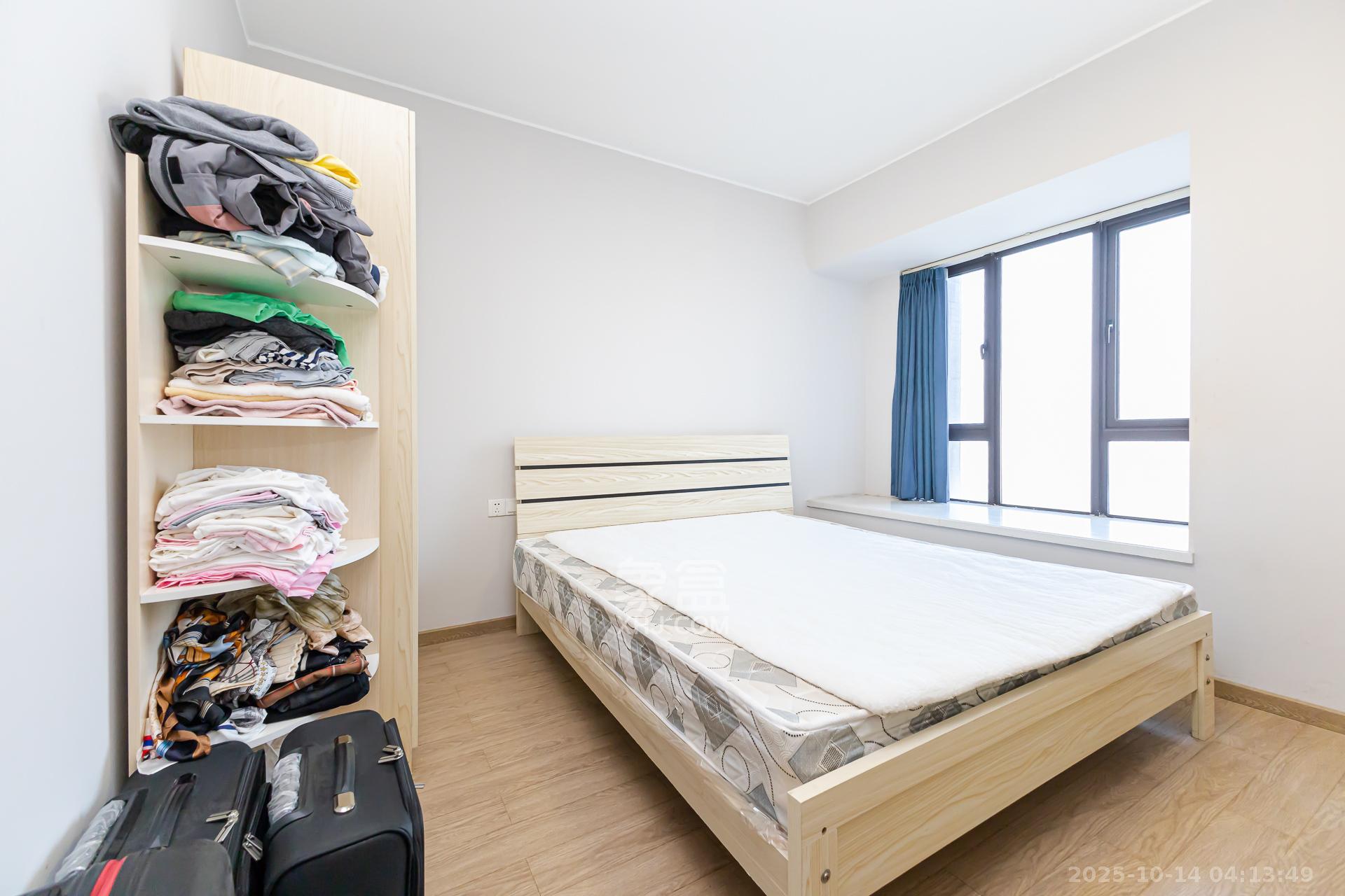 时代倾城二期  3室2厅2卫    109.8万卧室