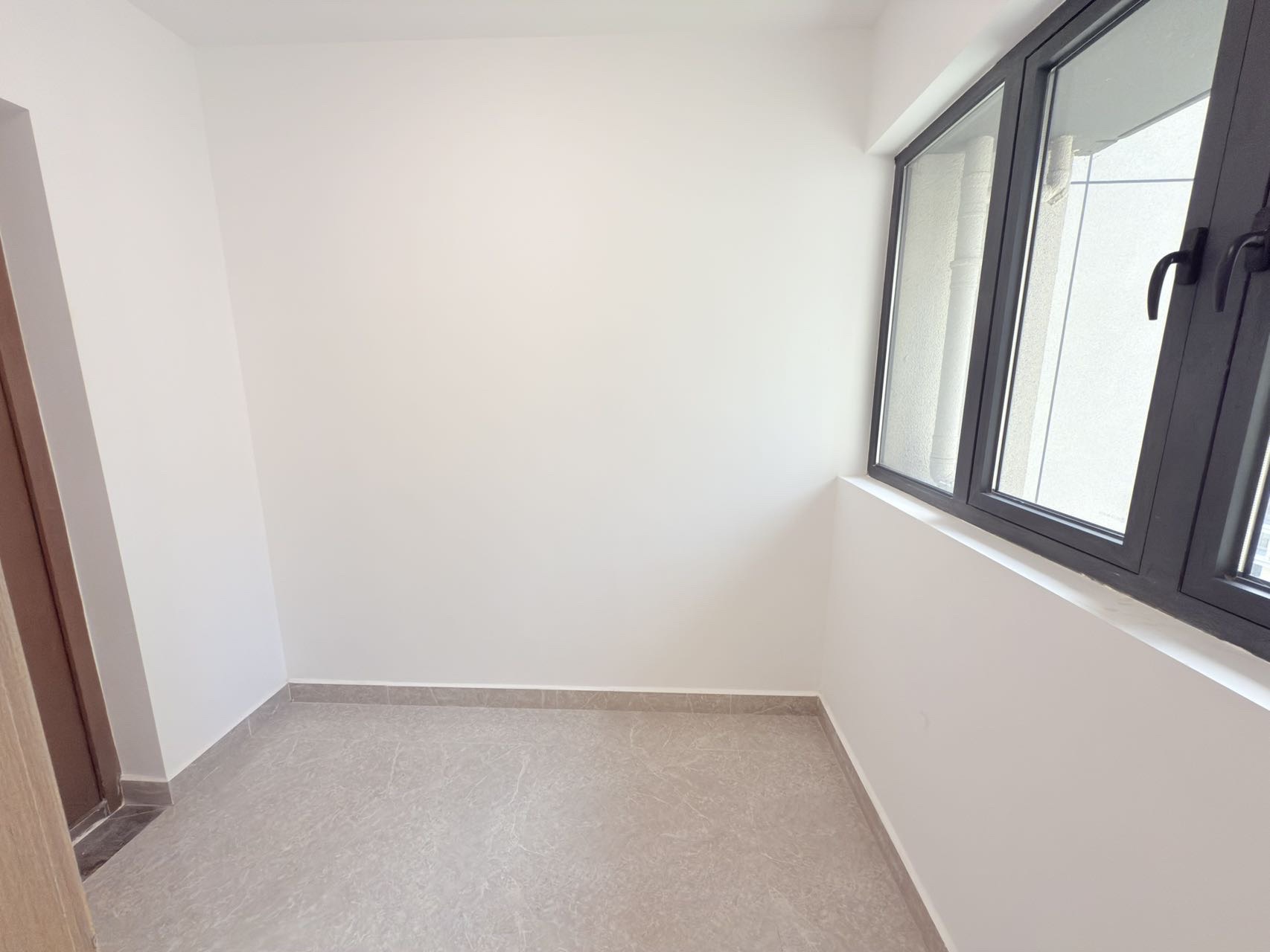 和风家园初心苑  3室2厅2卫    2000.0元/月室内图