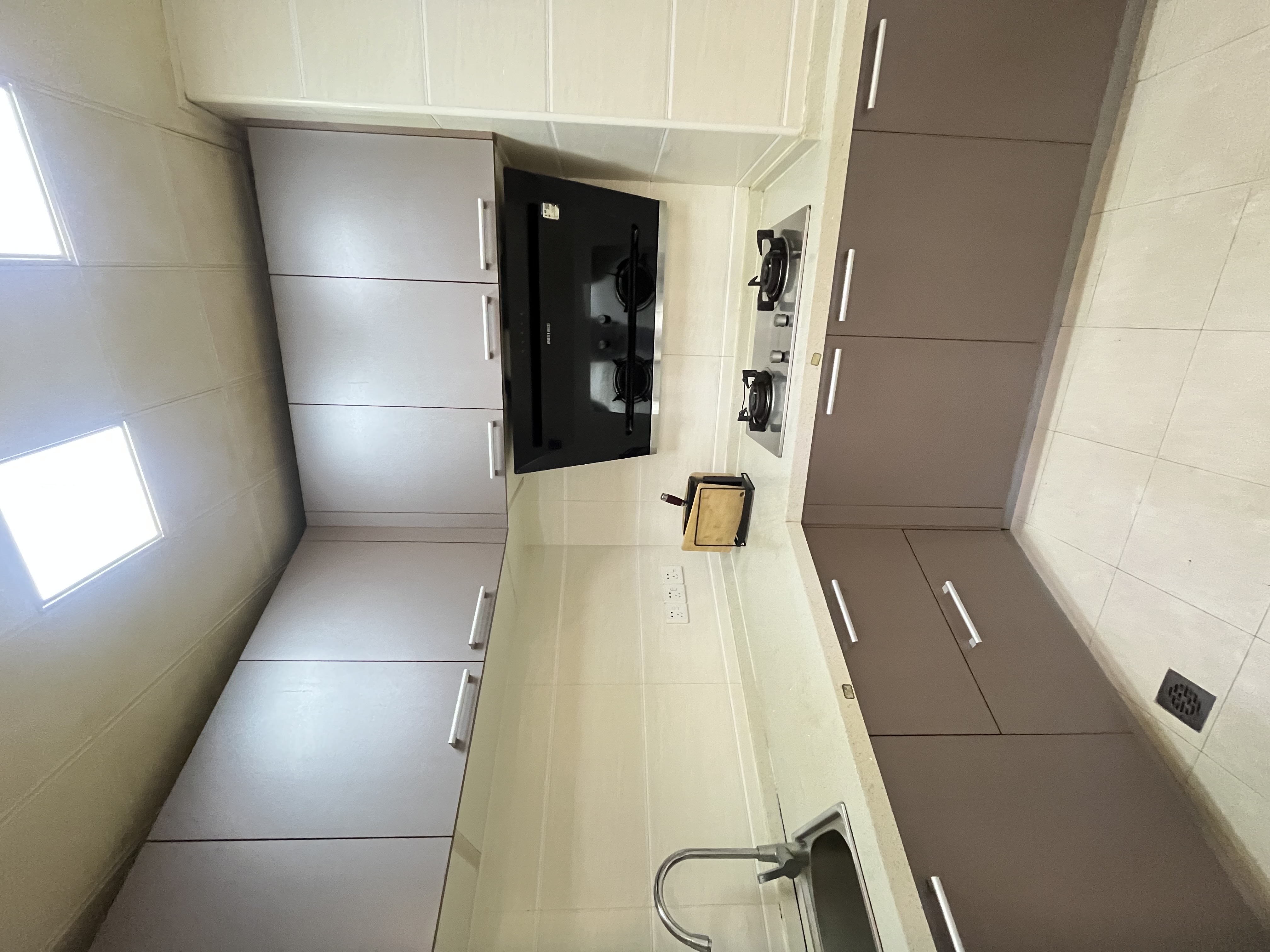 冠都现代城(冠都幸福彼岸) 2室2厅1卫 2000.0元/月 冠都现代城(冠都幸福彼岸) 2室2厅1卫 2000.0元/月室内图