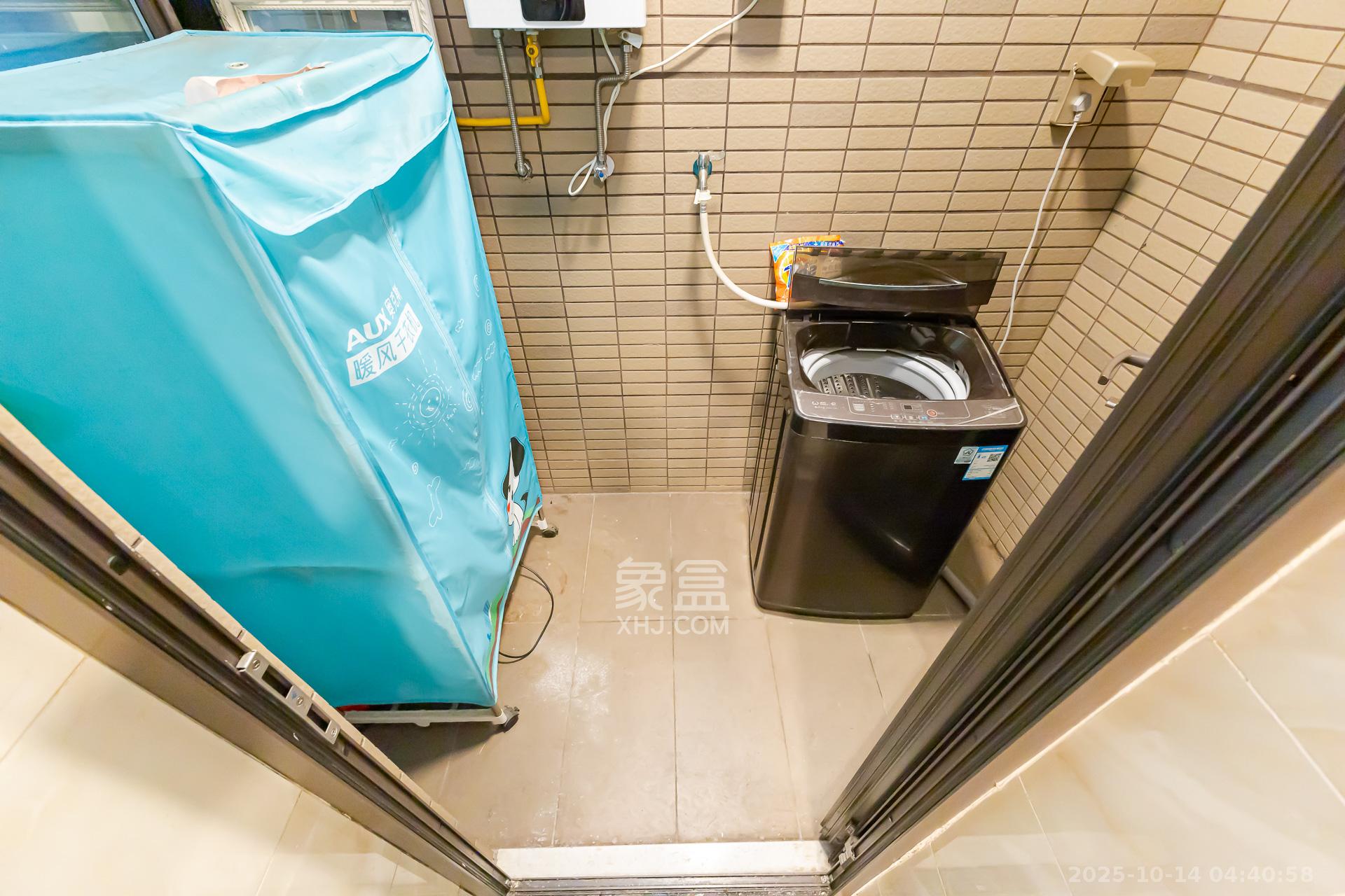 时代倾城四期 3室2厅2卫 86.0万 时代倾城四期 3室2厅2卫 86.0万阳台