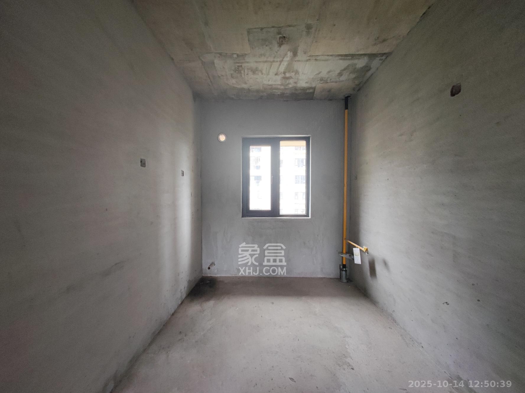 远洋红星天铂一期 3室2厅2卫 90.0万 远洋红星天铂一期 3室2厅2卫 90.0万厨房