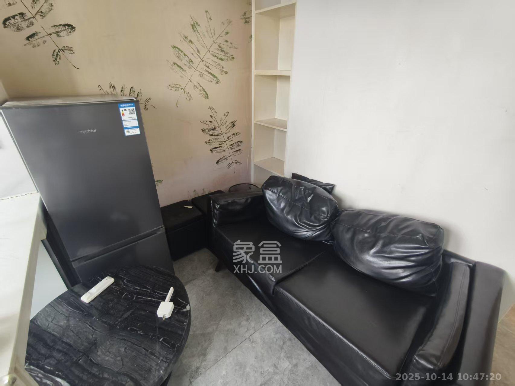 欧亚达国际广场 1室1厅1卫 1300.0元/月 欧亚达国际广场 1室1厅1卫 1300.0元/月室内图