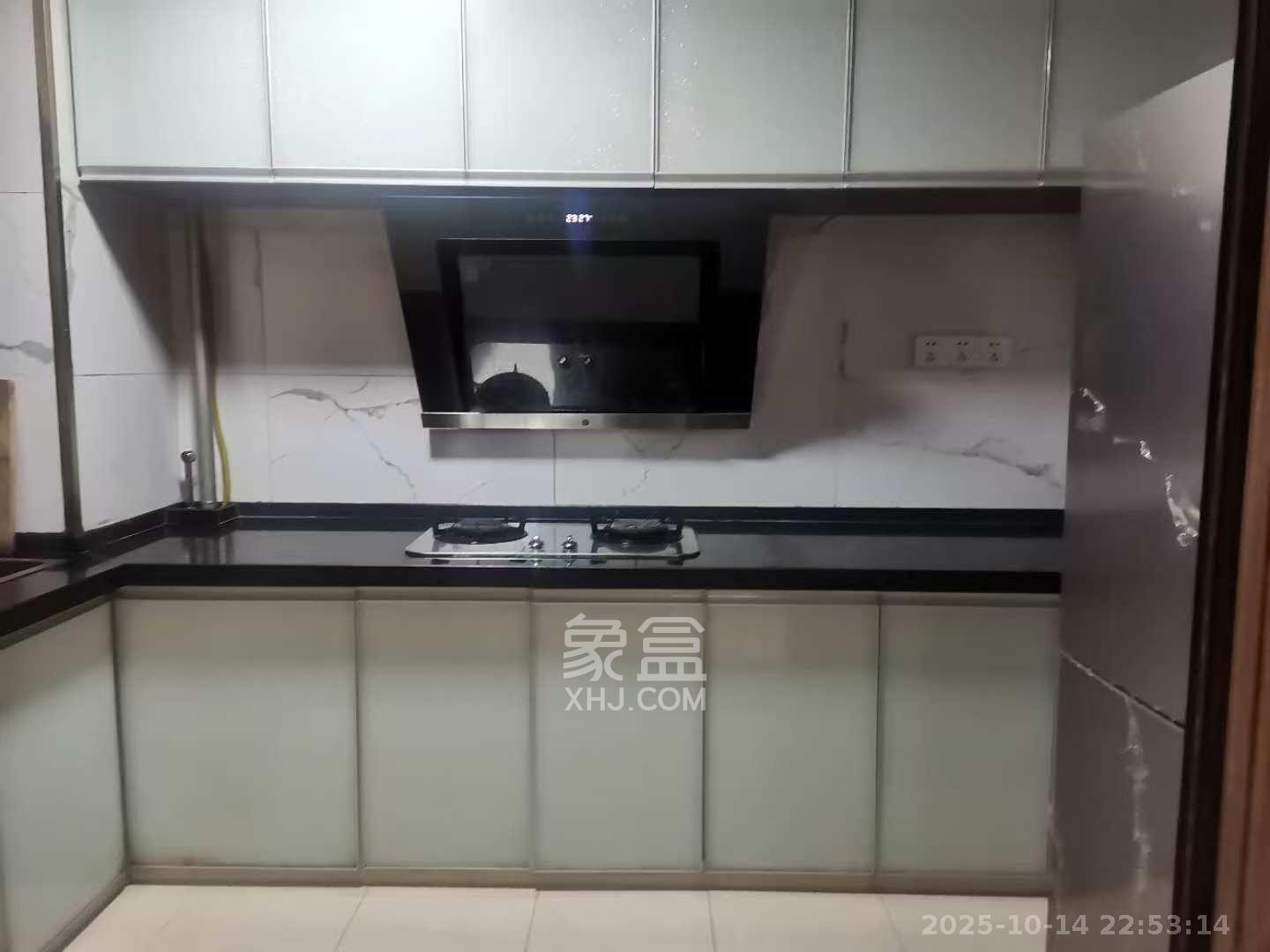 东驿竹园 4室2厅2卫 3500.0元/月 东驿竹园 4室2厅2卫 3500.0元/月室内图