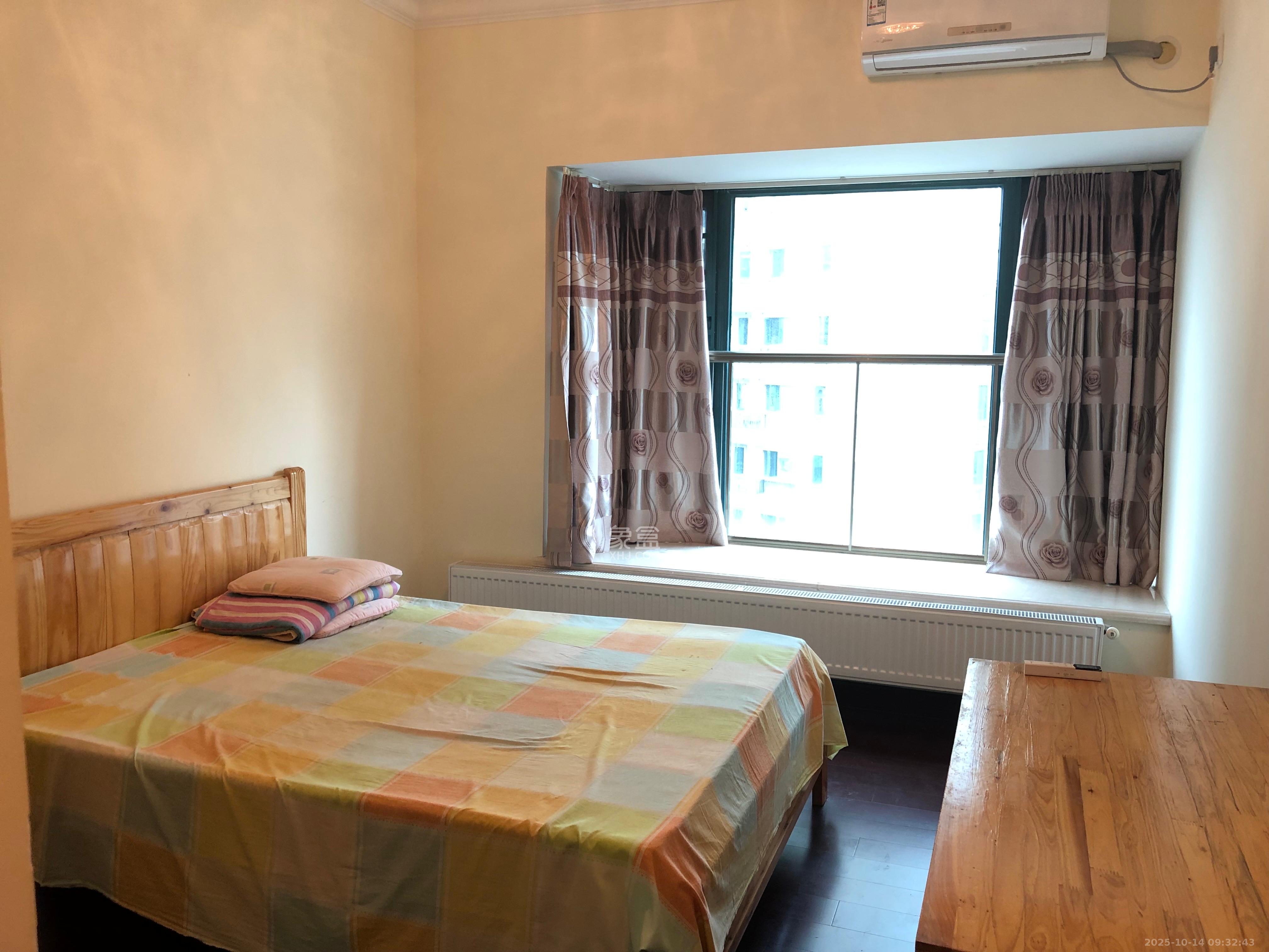 恒大翡翠华庭  2室2厅1卫    1900.0元/月室内图