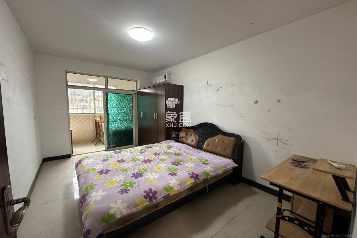 金地社区  2室1厅1卫    1500.0元/月 金地社区  2室1厅1卫    1500.0元/月室内图1