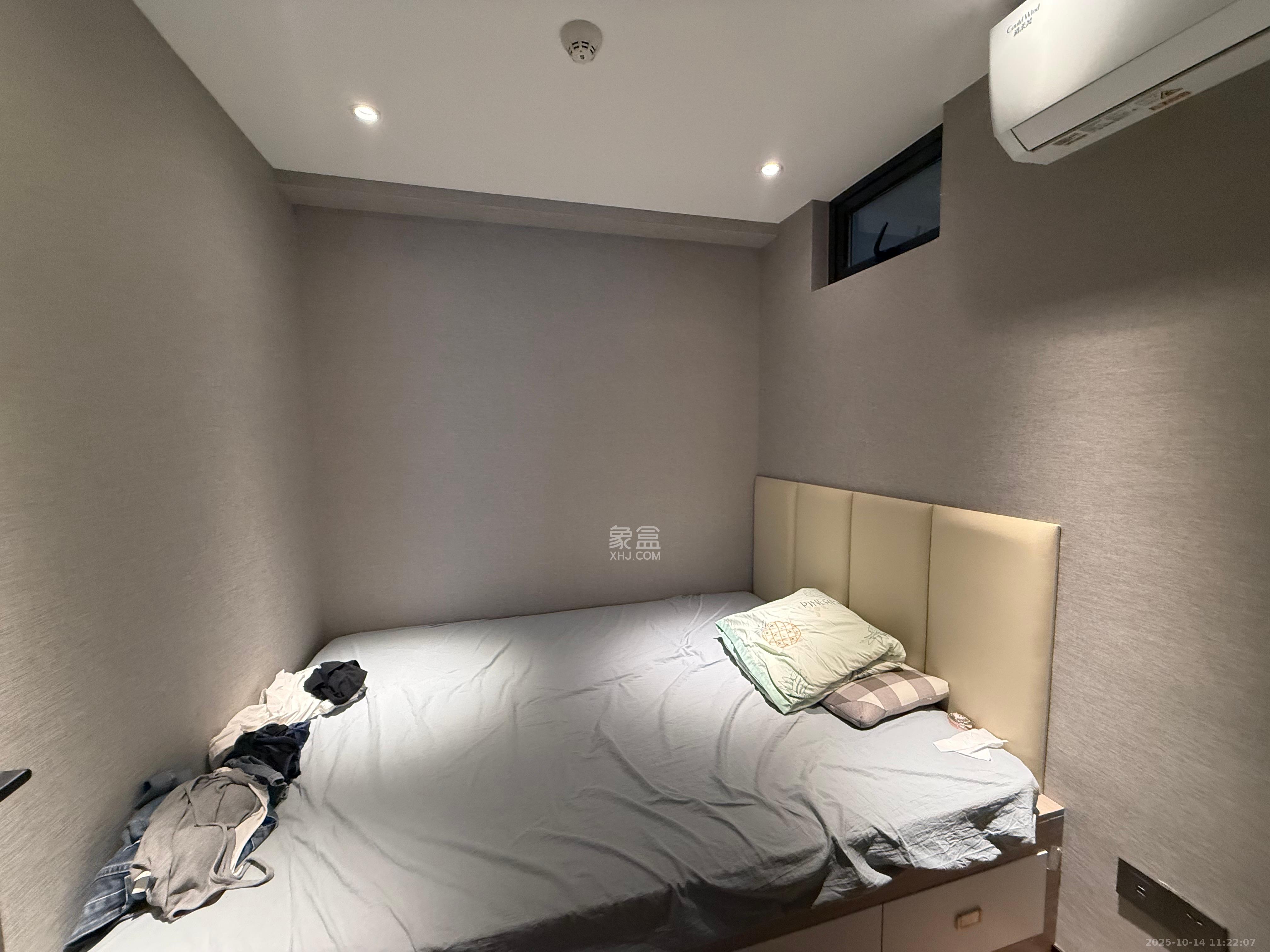 达美涧溪山  2室1厅1卫    2100.0元/月 达美涧溪山  2室1厅1卫    2100.0元/月室内图