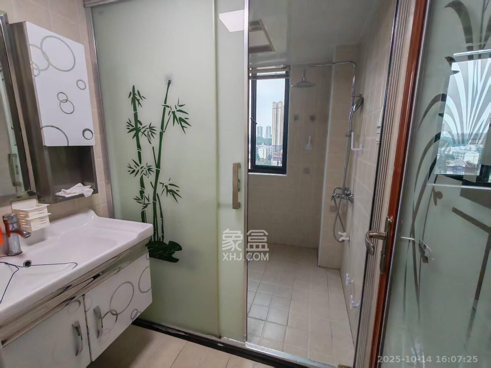 清溪川九号  2室2厅1卫    2500.0元/月 清溪川九号  2室2厅1卫    2500.0元/月室内图