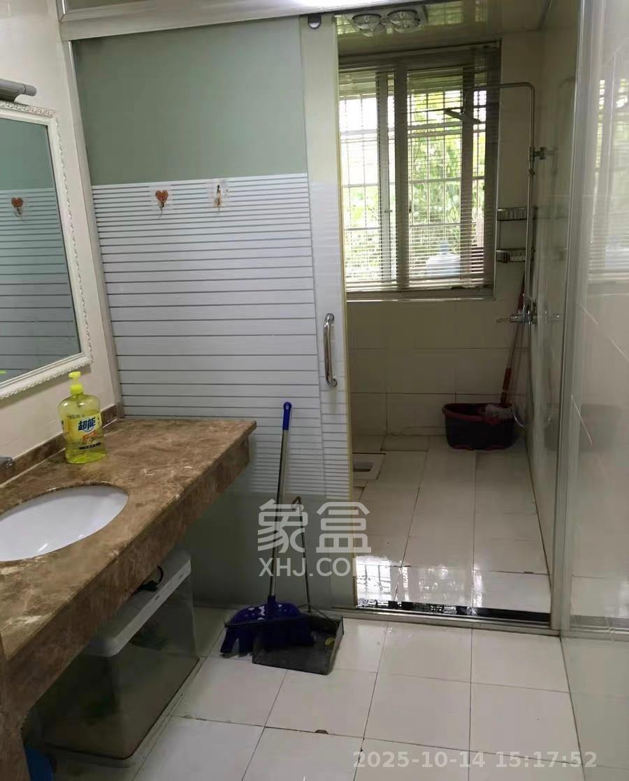 愿景品格家园 3室2厅2卫 1800.0元/月 愿景品格家园 3室2厅2卫 1800.0元/月室内图