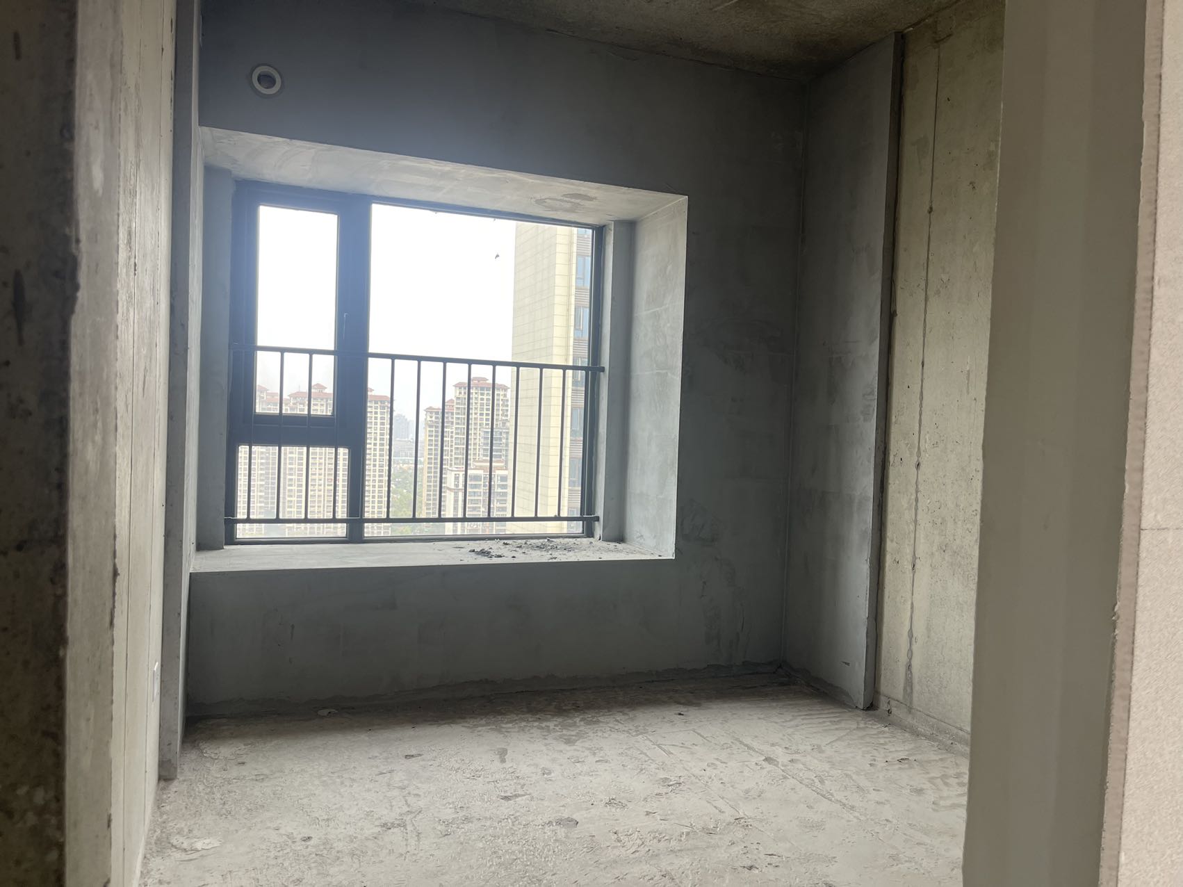 碧桂园华府（碧桂园五期）  4室2厅2卫    71.8万室内图