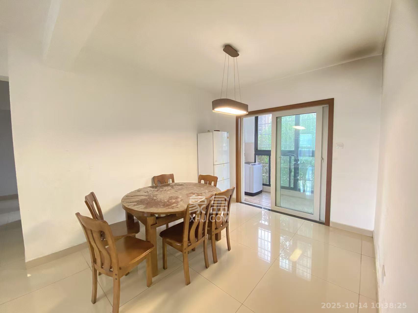 和馨园  4室2厅1卫    3000.0元/月 和馨园  4室2厅1卫    3000.0元/月室内图