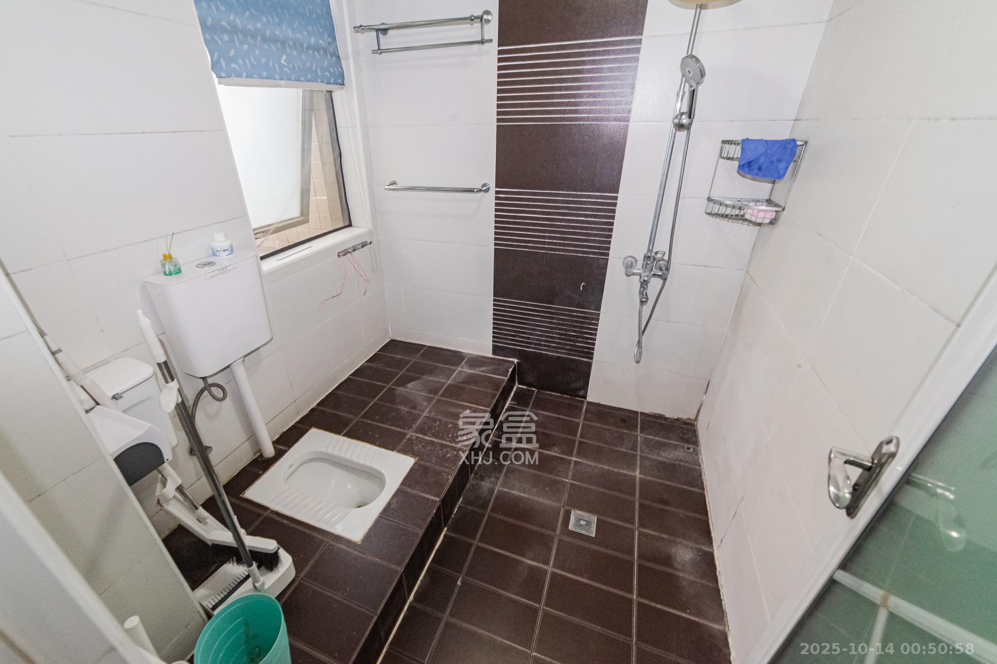 湘江世纪城赏江苑  2室2厅1卫    85.0万 湘江世纪城赏江苑  2室2厅1卫    85.0万卫生间