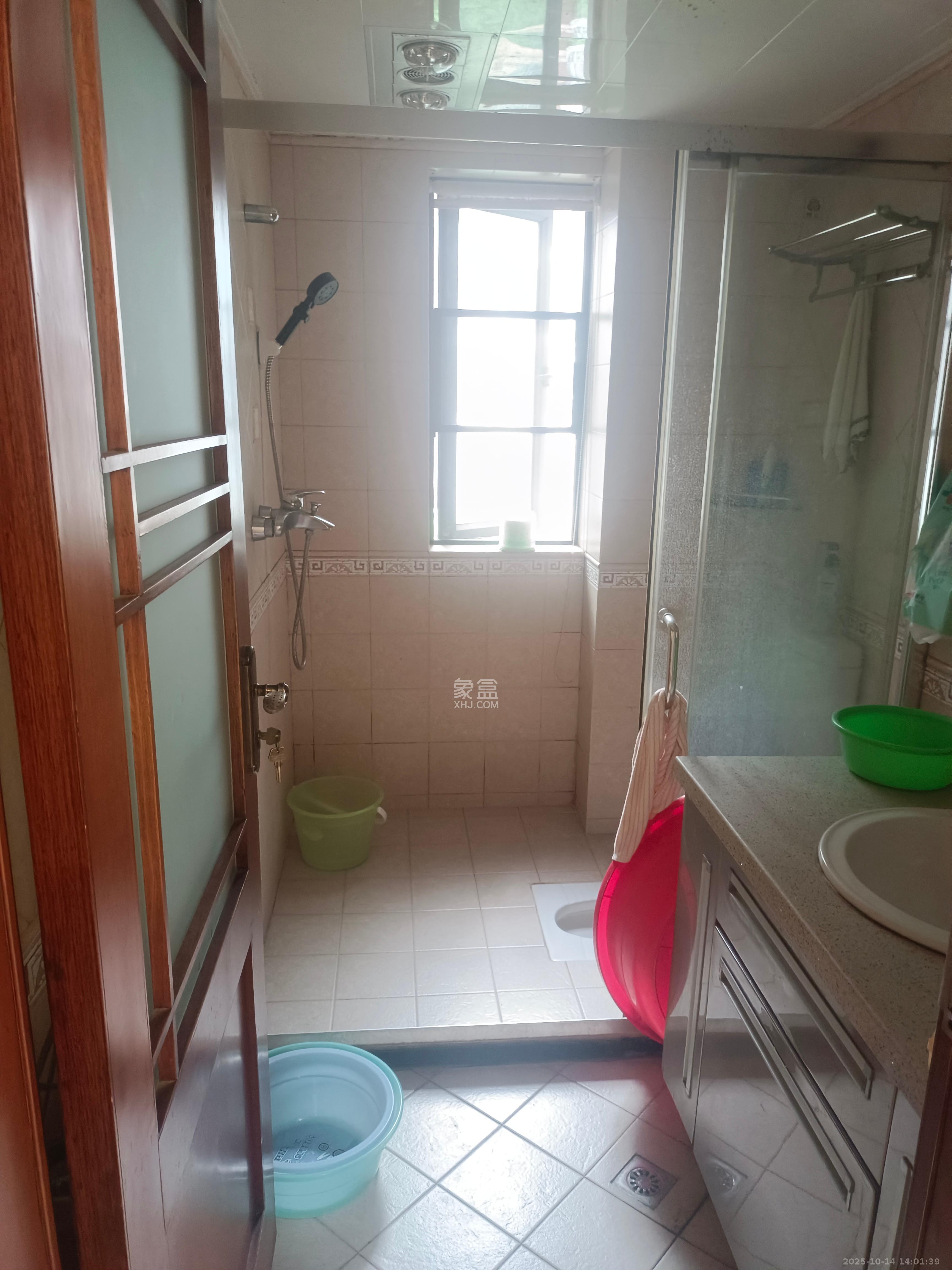 奥林匹克花园  3室1厅1卫    2800.0元/月室内图