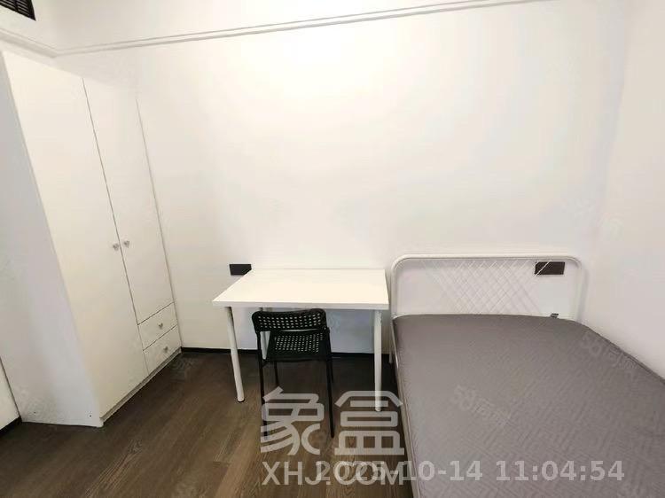 万科森林公园  3室2厅2卫    3200.0元/月室内图