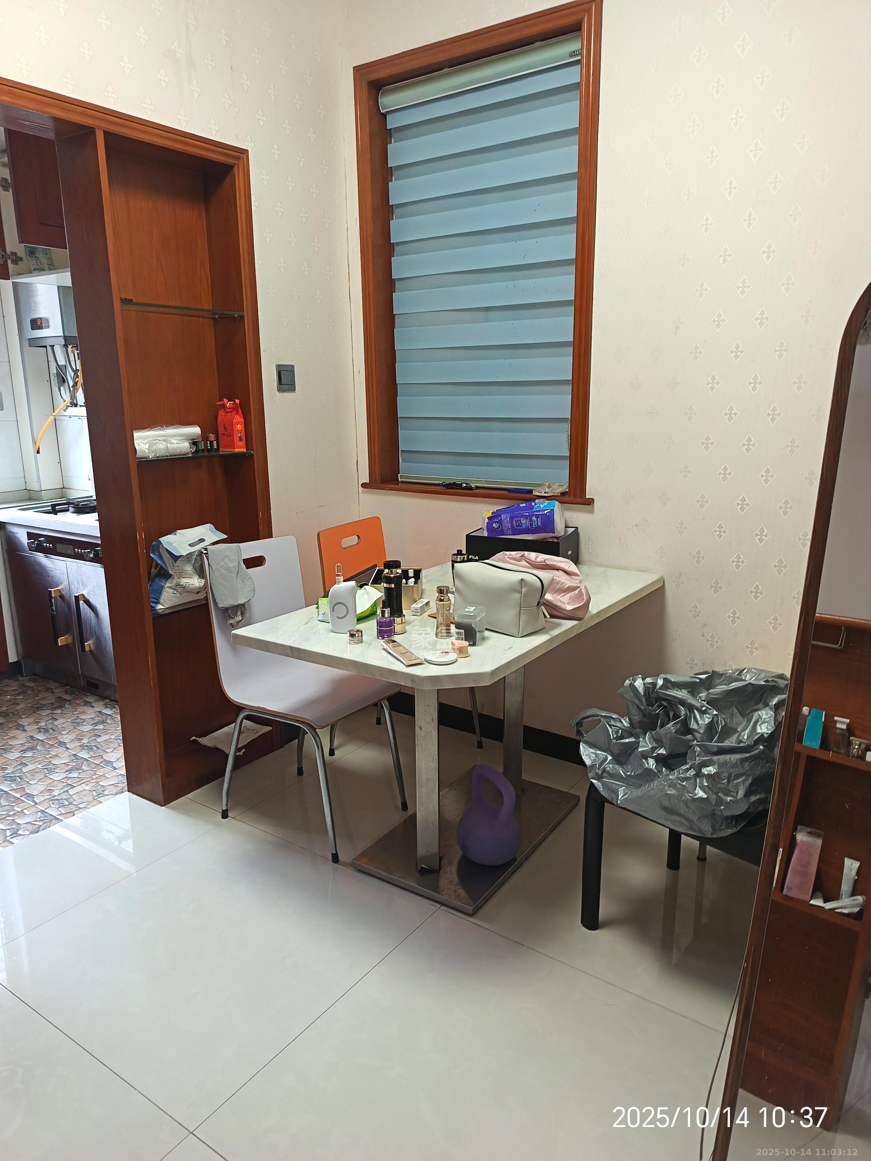 五矿万境水岸一期(万境水岸嘉苑)  3室2厅1卫    2300.0元/月 五矿万境水岸一期(万境水岸嘉苑)  3室2厅1卫    2300.0元/月