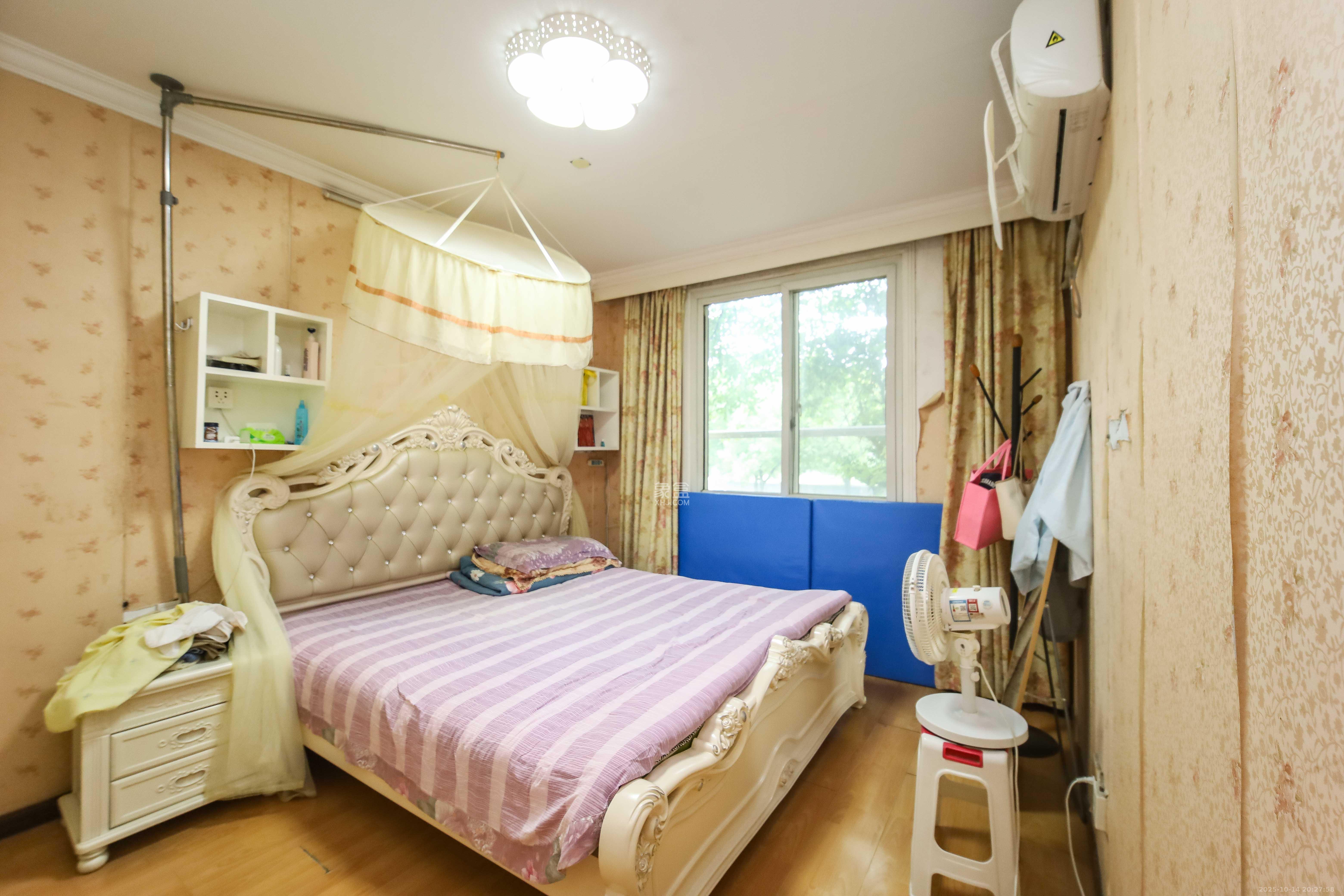 芙蓉苑 2室1厅2卫 68.0万 芙蓉苑 2室1厅2卫 68.0万卧室